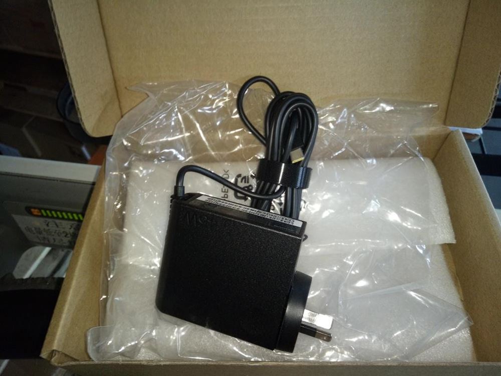 Lenovo Part 00HM645