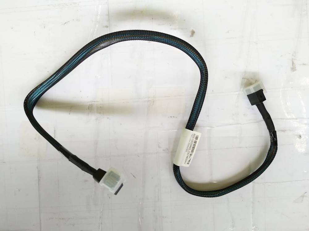 Lenovo Tower Server - TS450 (ThinkServer) CABLES INTERNAL - 00HV343