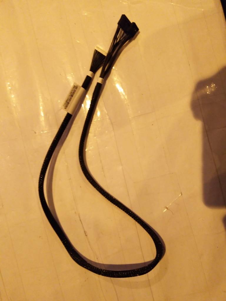 Lenovo Tower Server - TS460 (ThinkServer) CABLES INTERNAL - 00HV796