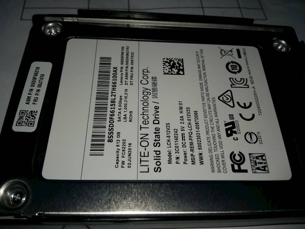 Lenovo ThinkPad T560 SOLID STATE DRIVES - 00JT070