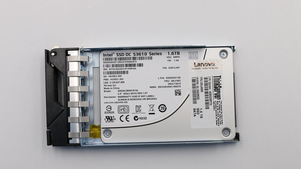 Lenovo Rack Server RD550 (ThinkServer) SOLID STATE DRIVES - 00LA895