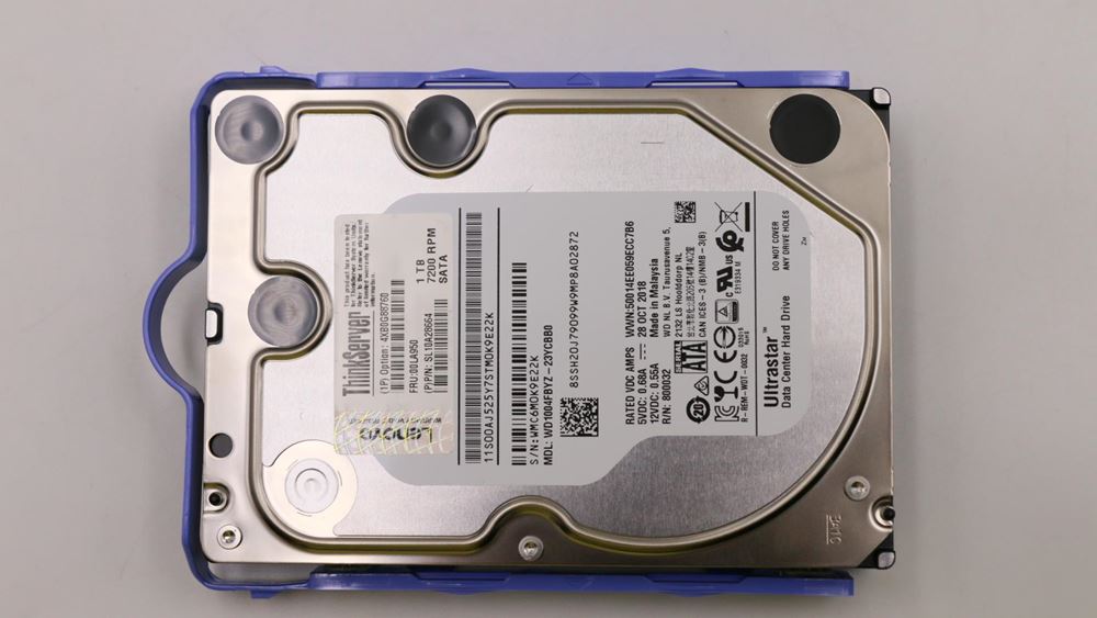 Lenovo Tower Server - TS150 (ThinkServer) HARD DRIVES - 00LA950