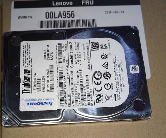 Lenovo Tower Server - TS150 (ThinkServer) HARD DRIVES - 00LA956