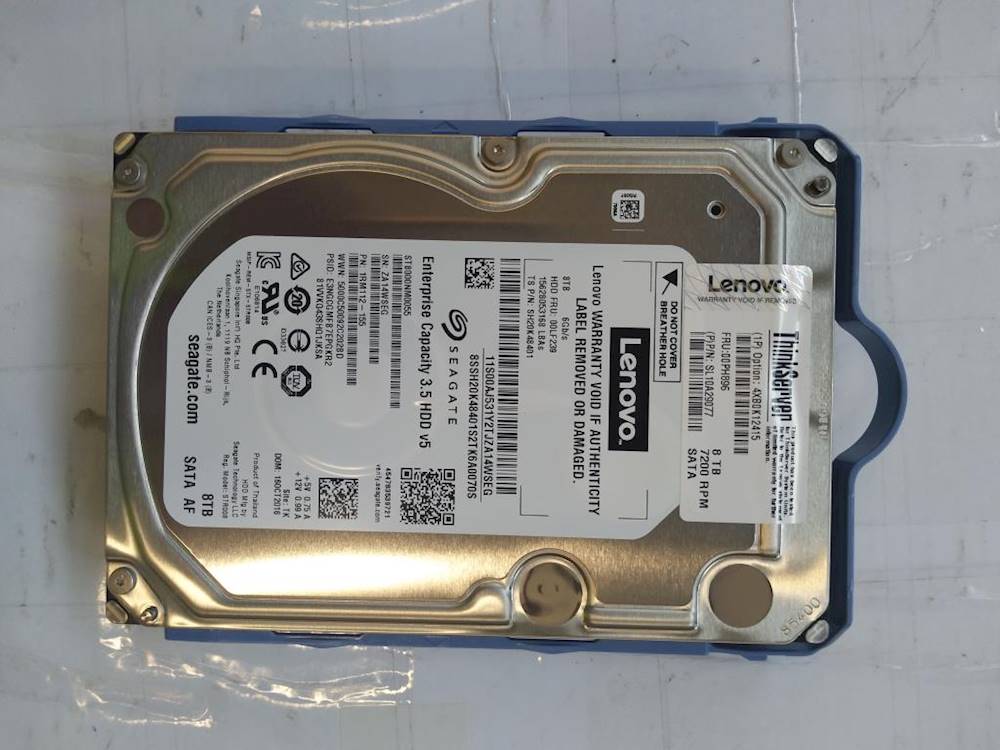 Lenovo Tower Server - TS150 (ThinkServer) HARD DRIVES - 00PH896