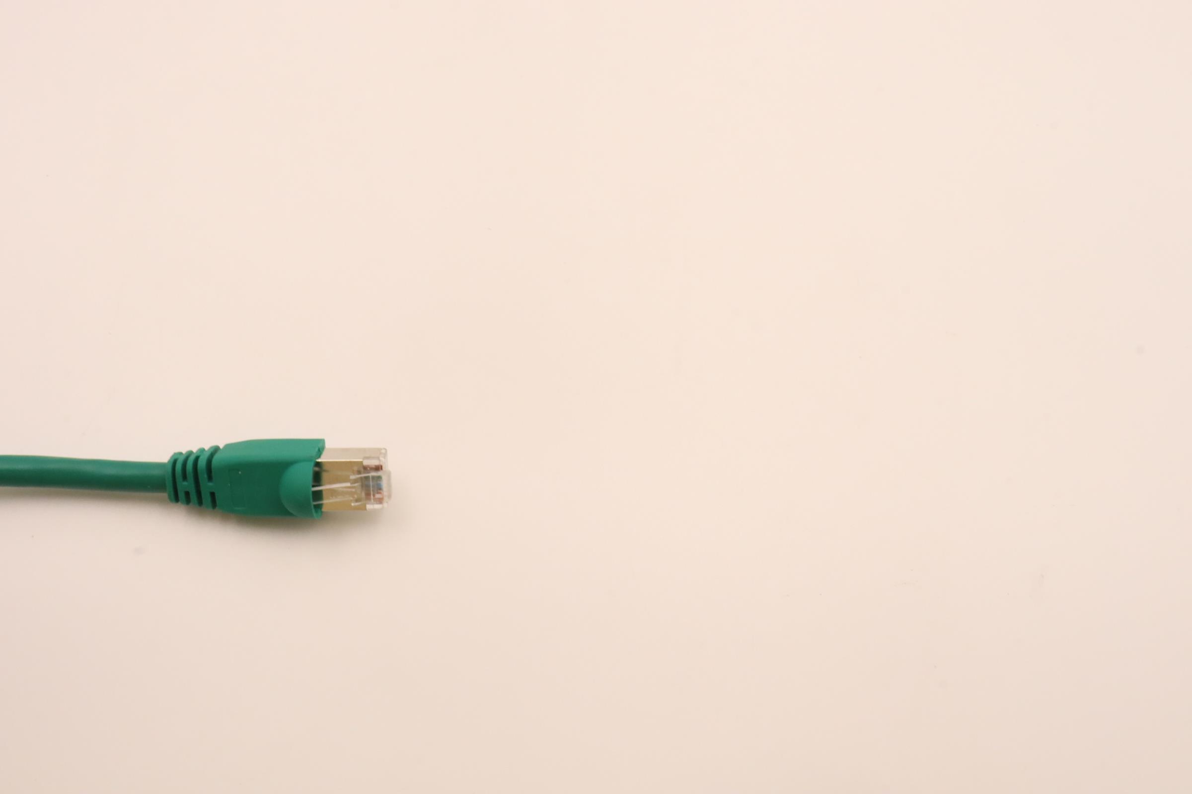00WE137 - Original Lenovo 1.5m CAT6 Green Cable, 00WE135