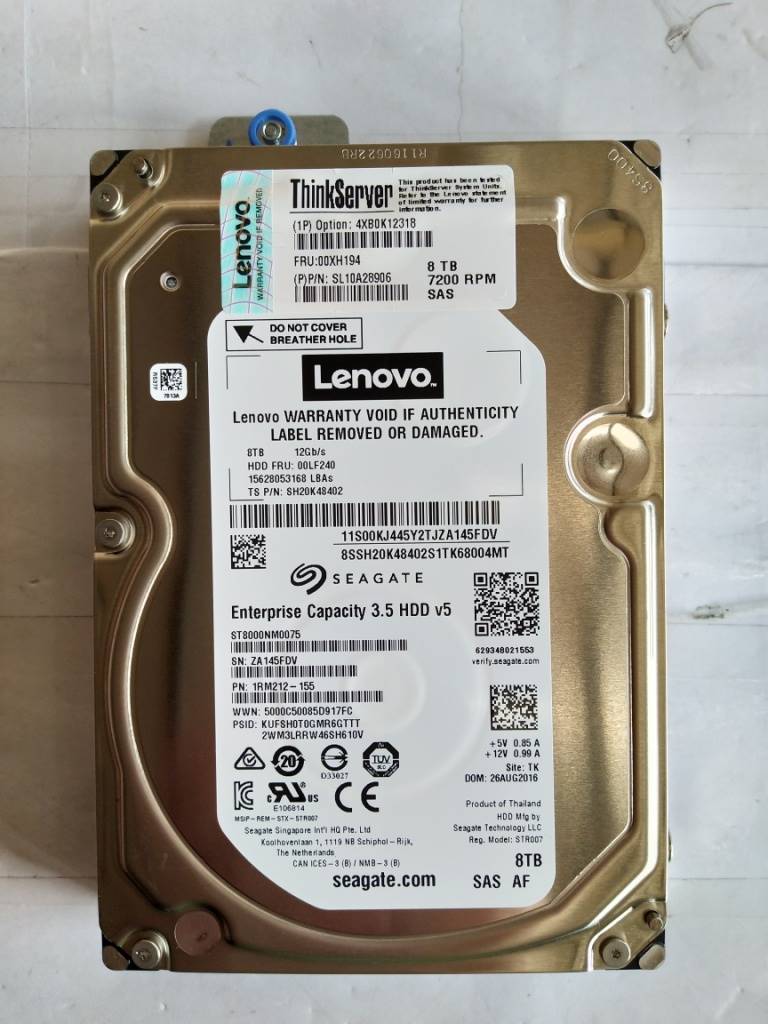 Lenovo Rack Server - RS160 (ThinkServer) HARD DRIVES - 00XH194
