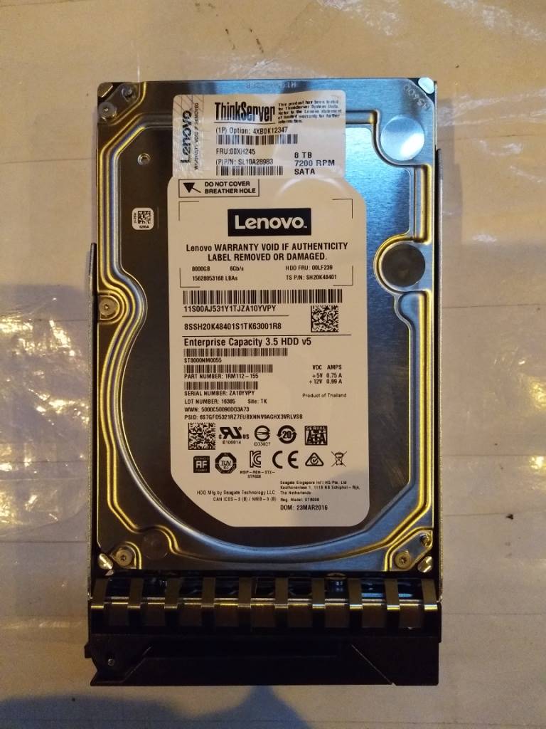 Lenovo Tower Server - TS460 (ThinkServer) HARD DRIVES - 00XH245