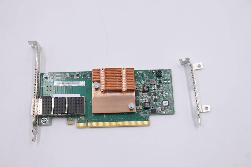 Lenovo STA RAID 930-16i 4GB Flash NETWORK CARD - 03GX250