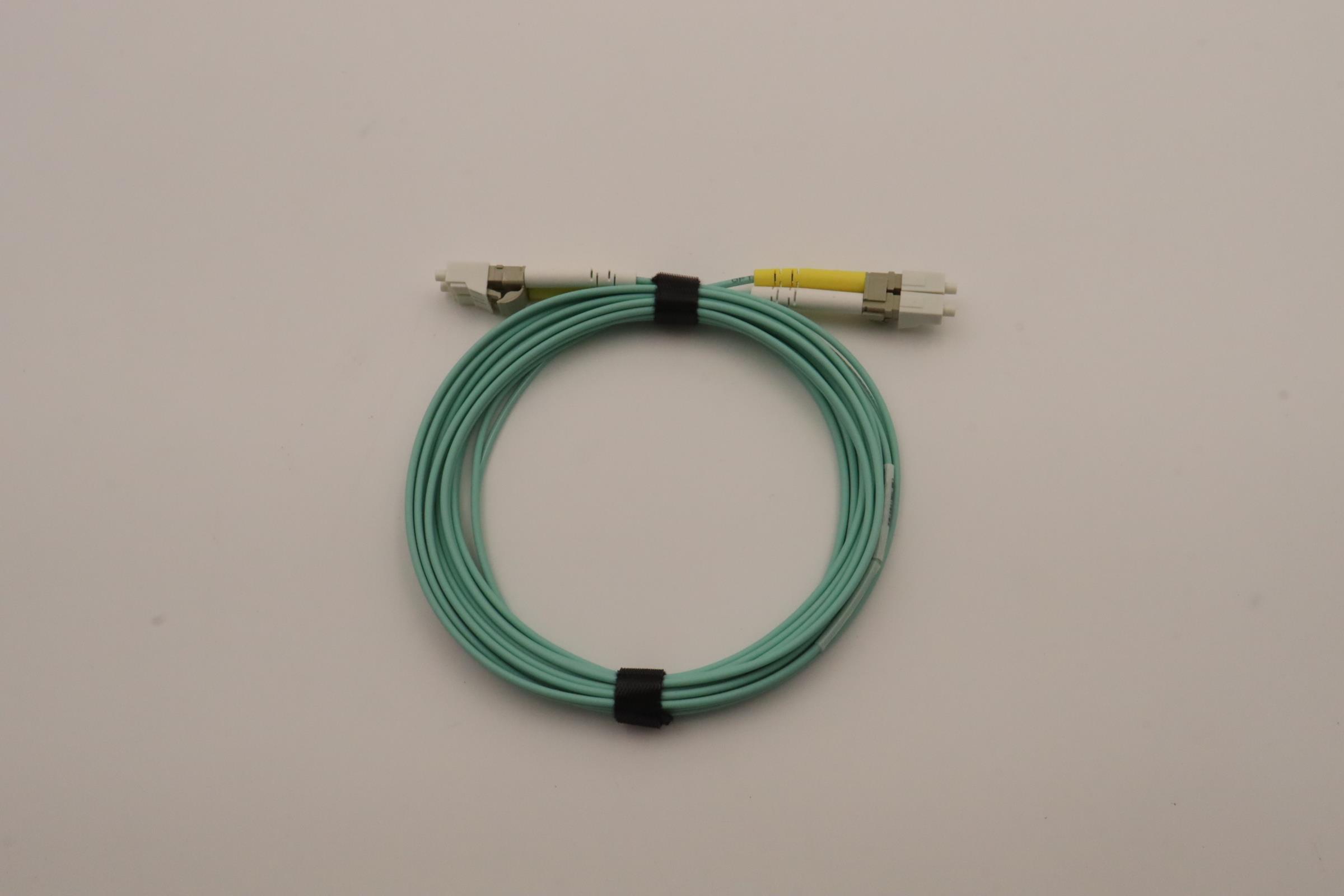 Lenovo ST50 V2 (ThinkSystem) CABLES - 03HC067