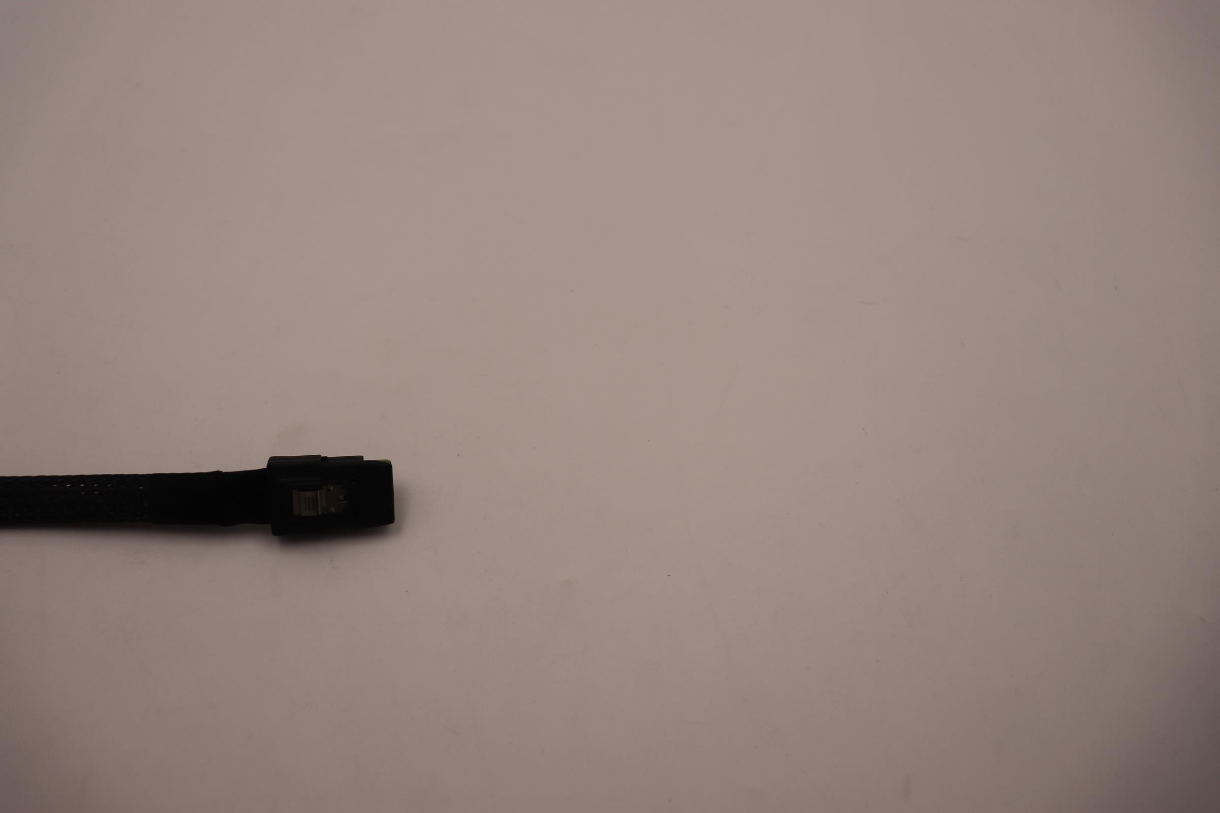 03X4347 - Original Lenovo FRU 30u 600mm MiniSAS-MiniSAS Cable(Qty=1) 2nd source
