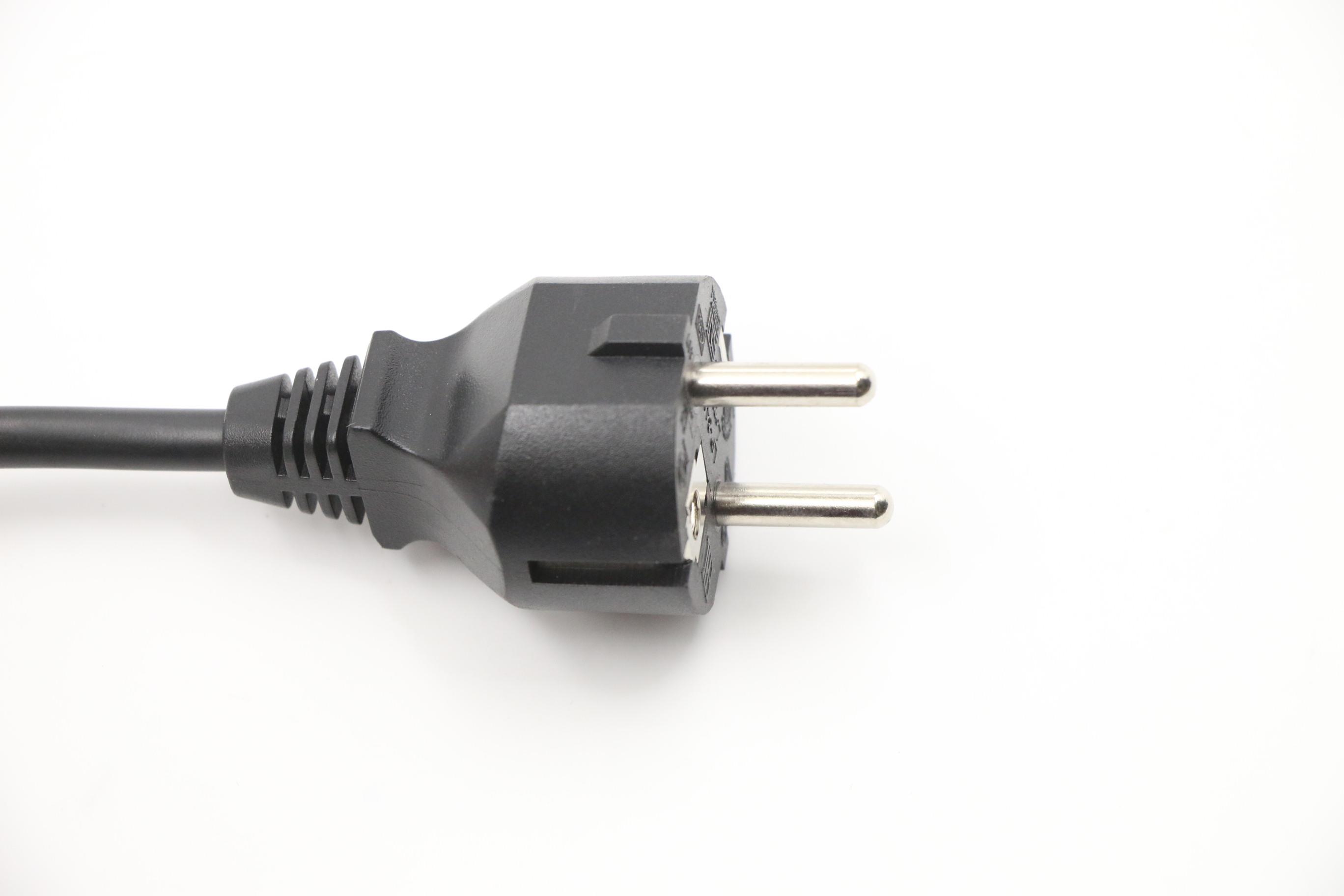 31026355 - Original Lenovo LW BLK1.8m VDE Power Cord(R)
