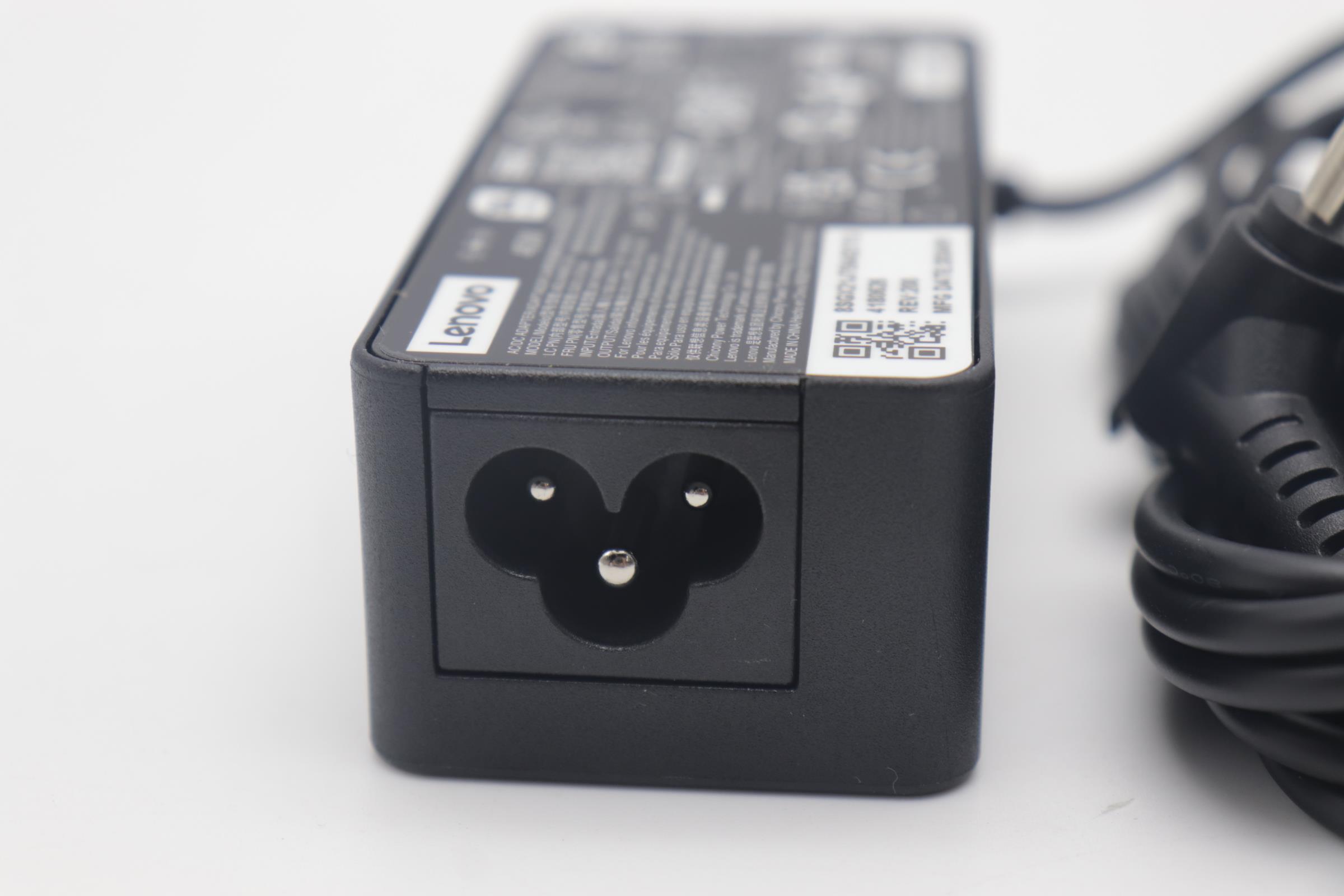 5A11H02880 - Original Lenovo AC ADAPTER 45W,3P,WW,CHY (Includes 0.5m Power Cord)
