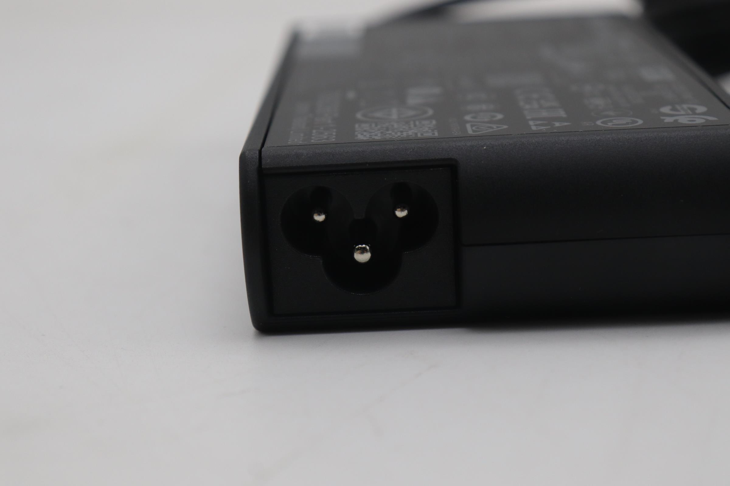5A11K67870 - Original Lenovo 140W Charger, AC Adapter, USB-C Connector, 28/20~5V,3P,WW,CHY (Includes 0.5m Power Cord)