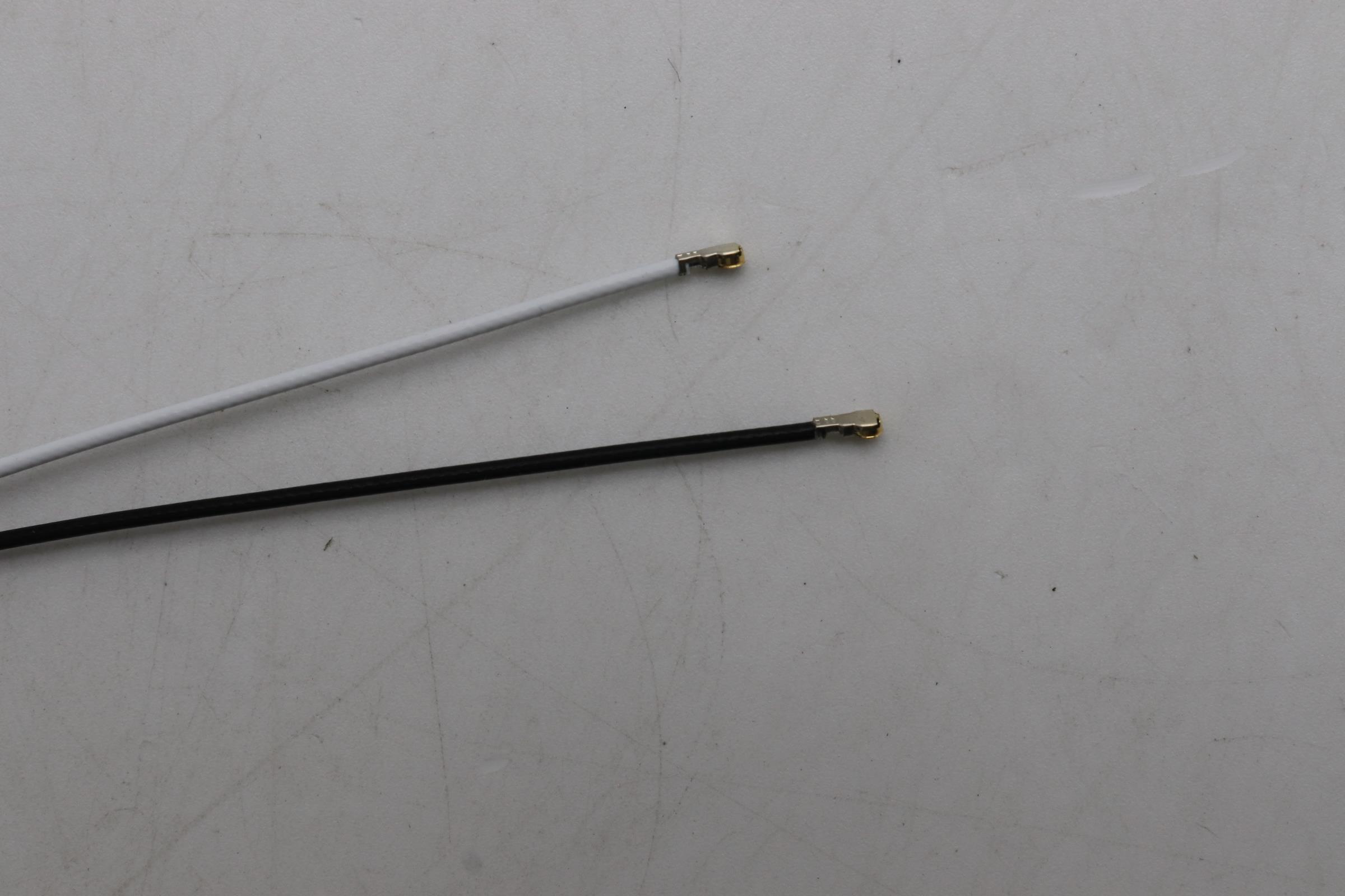 5A30S36108 - Original Lenovo Antenna W 83J3 MAIN + AUX
