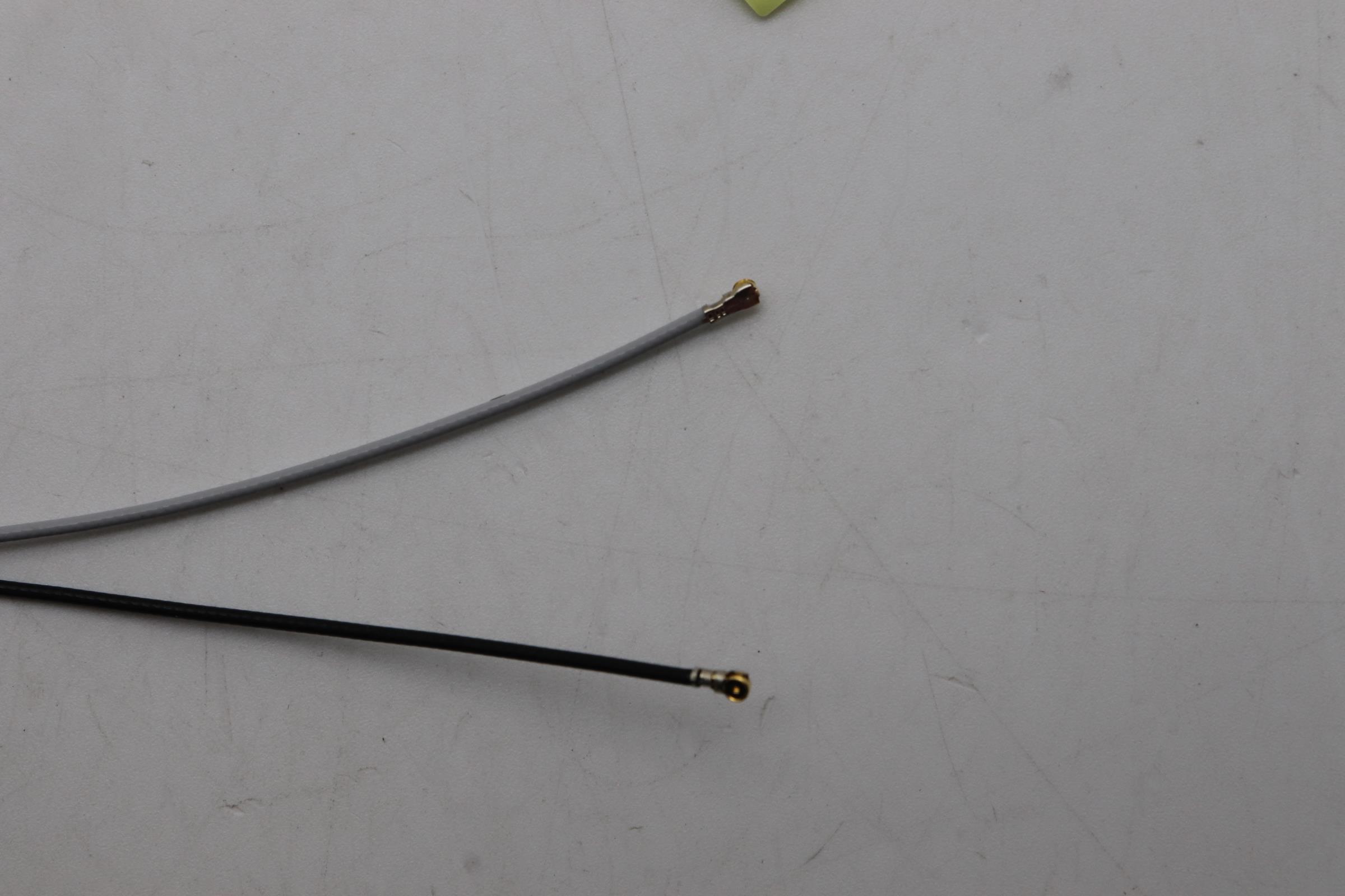 5A30S36112 - Original Lenovo Antenna H 83L3 AUX + MAIN