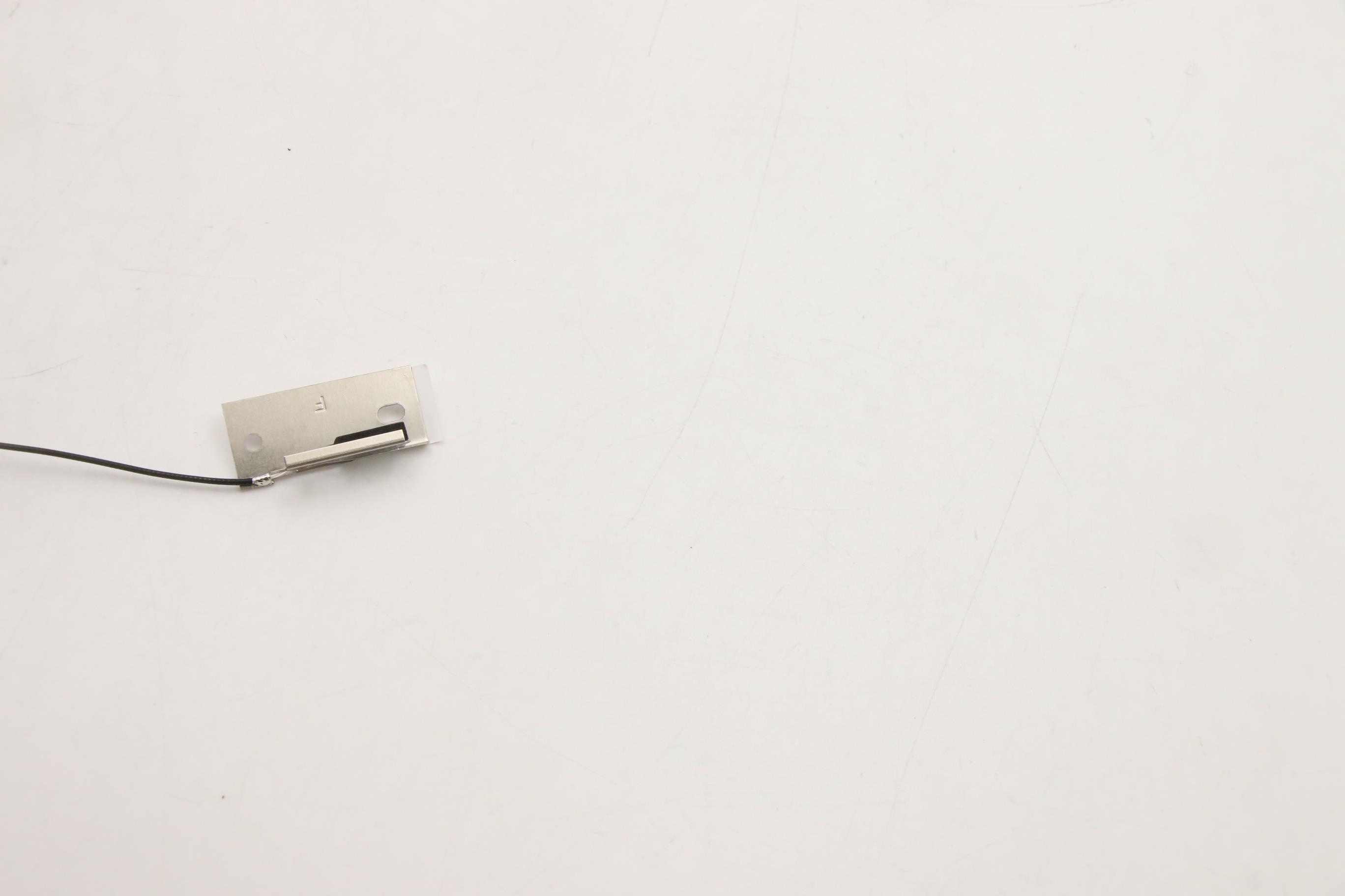 5A30W89262 - Original Lenovo ANTENNA Fru,17L WiFi6e Front antenna_HB