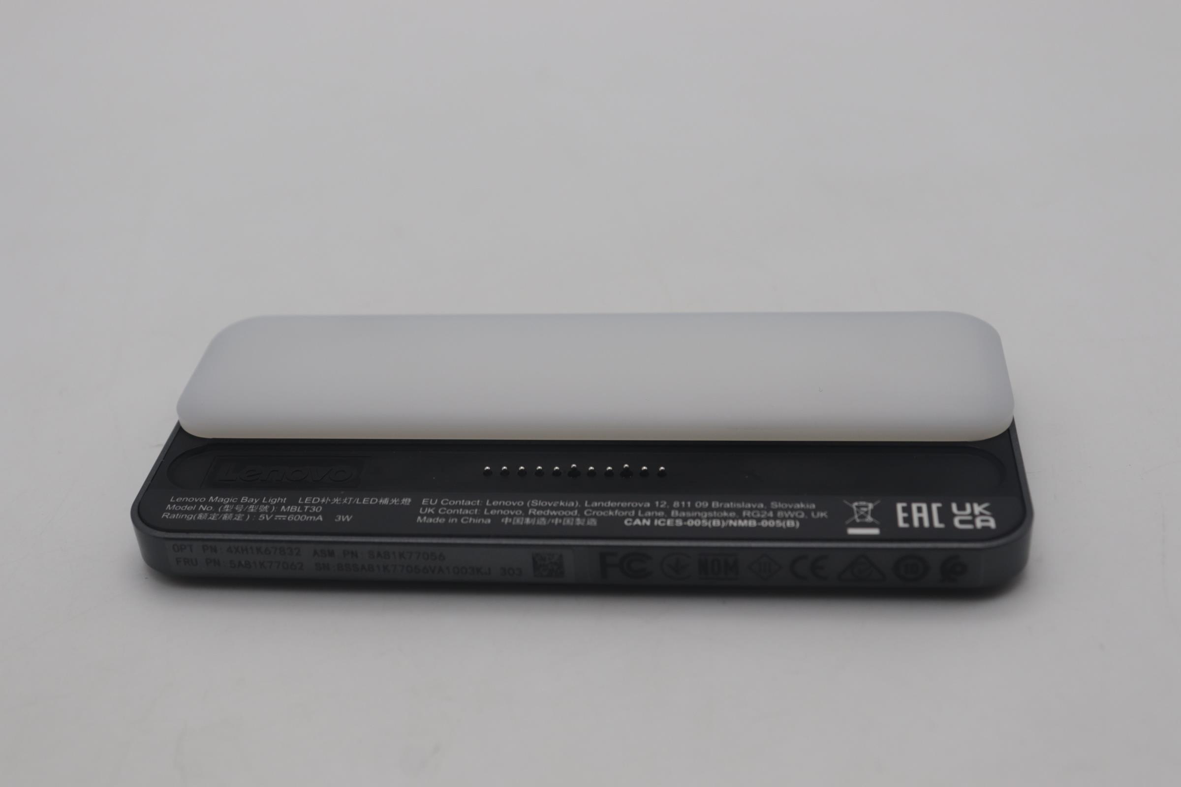 5A81K77062 - Original Lenovo ACCKIT FRU_Light
