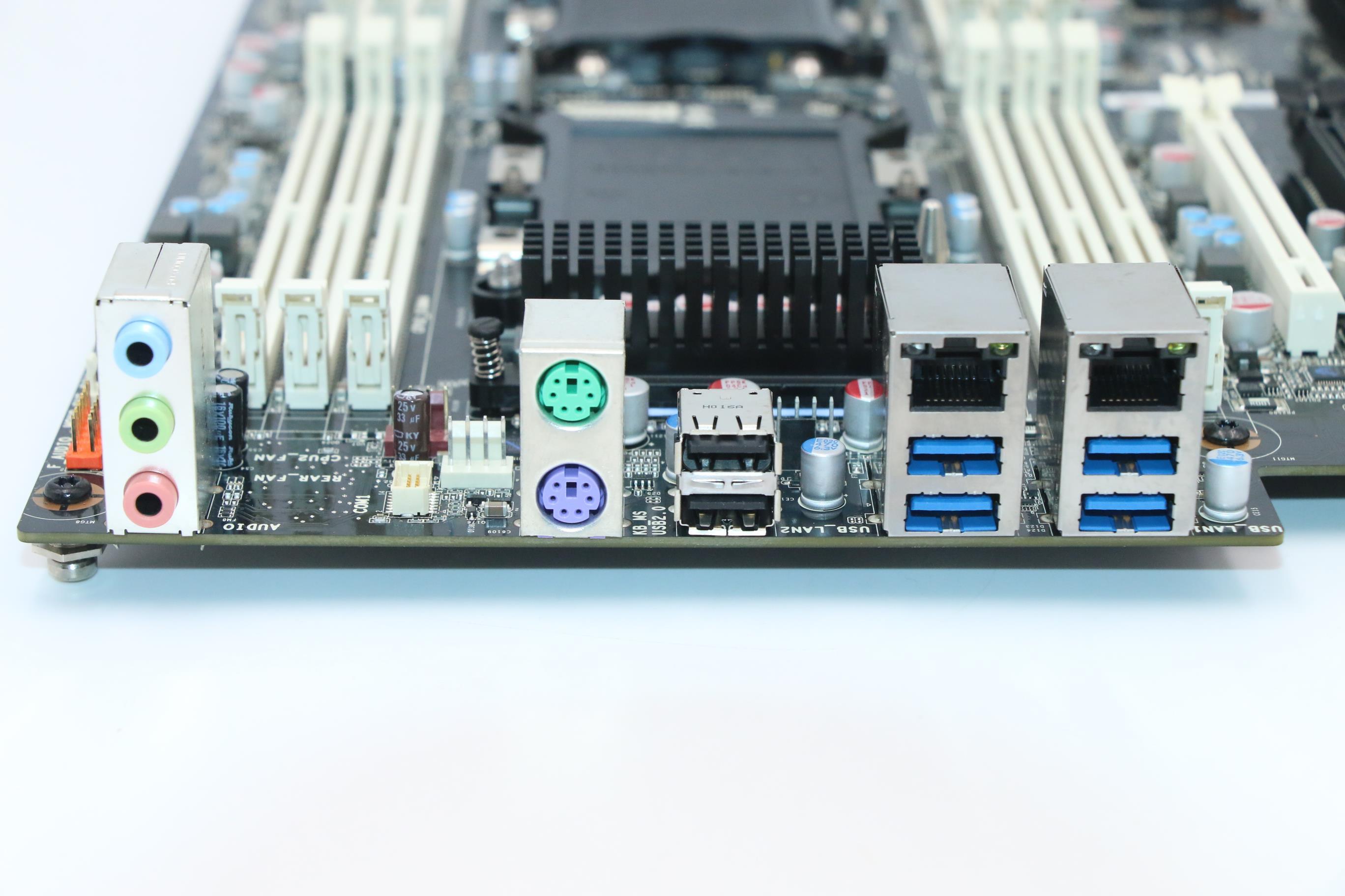 5B20X58755 - Original Lenovo Magic MB Intel LGA-3647 DIS DTPM WIN DPK V1.6
