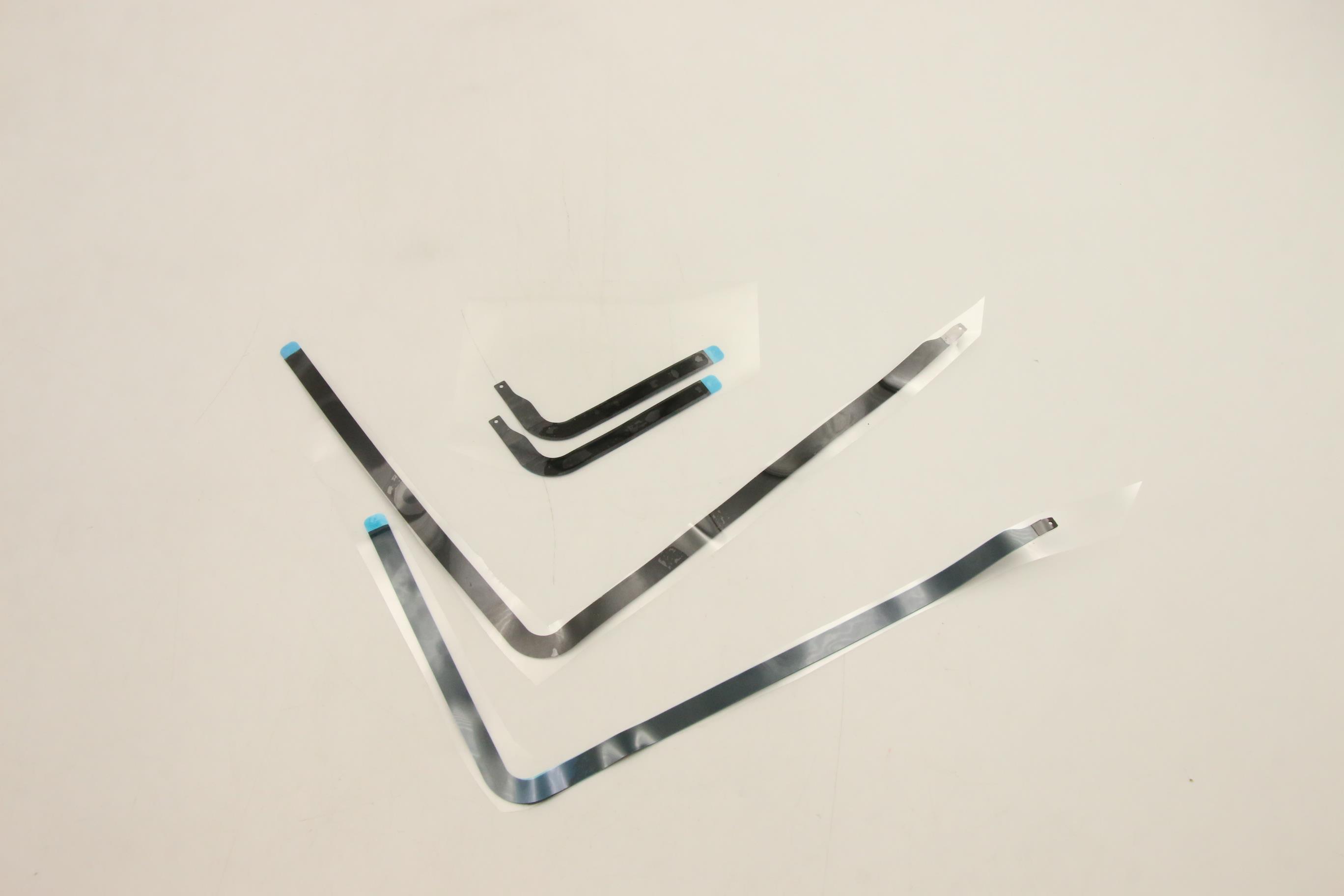 5B30S19035 - Original Lenovo BEZEL LCD Bezel L 82RF