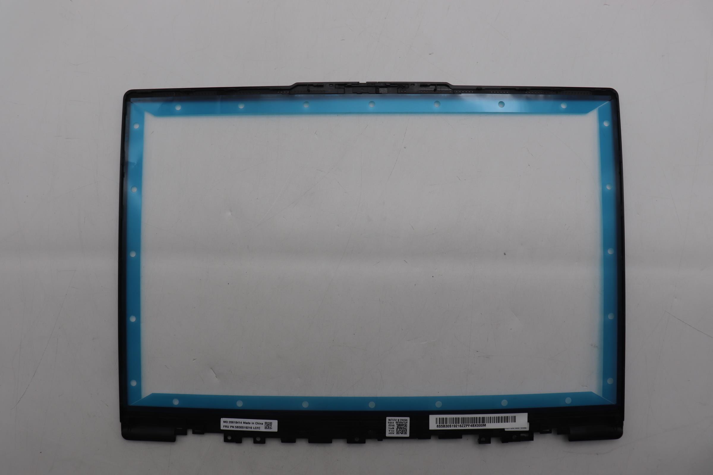 5B30S19216 - Original Lenovo Bezel L 83K0 B_COVER