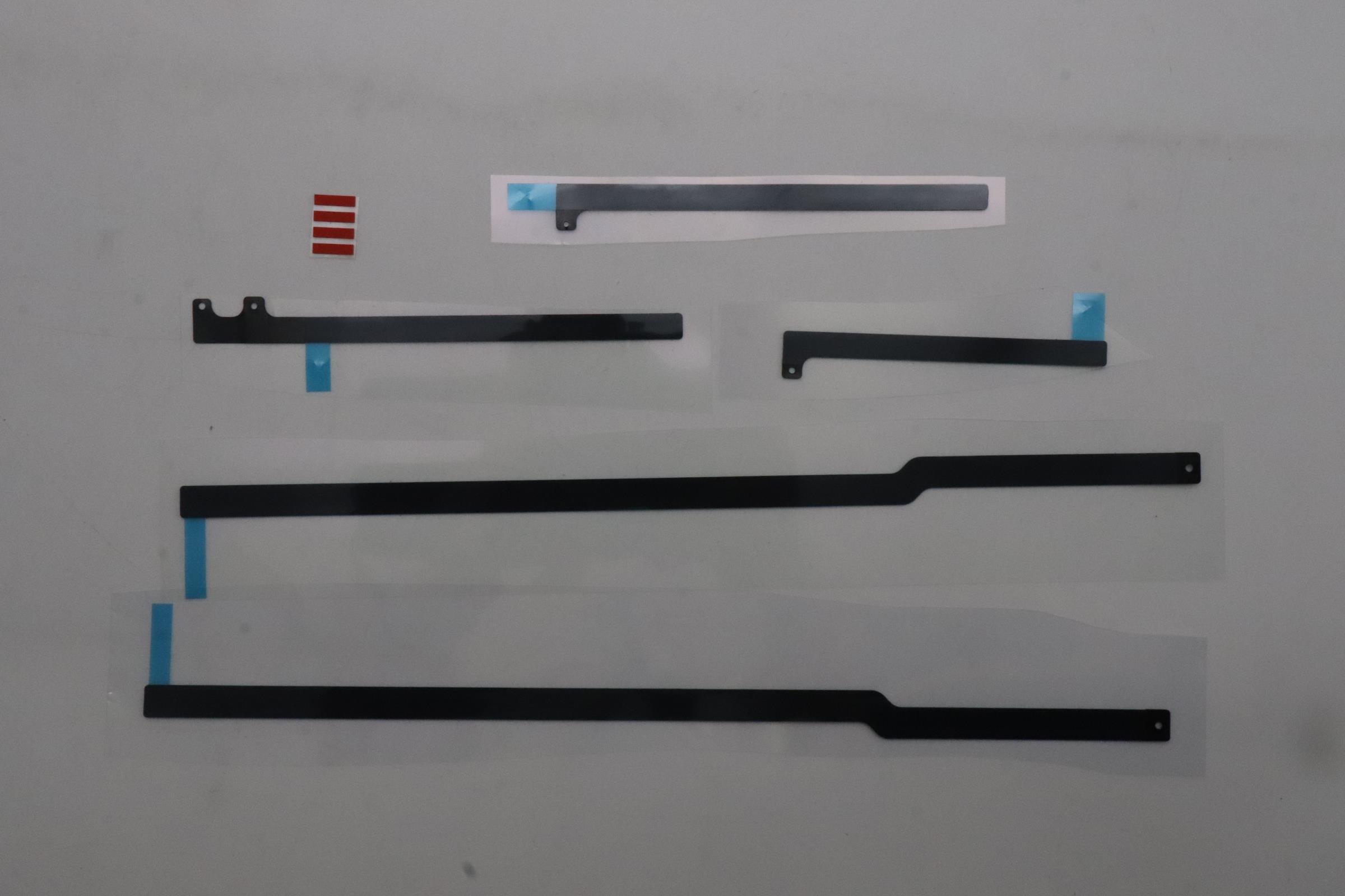 5B30S19272 - Original Lenovo Bezel LCD Bezel L83EY 2D