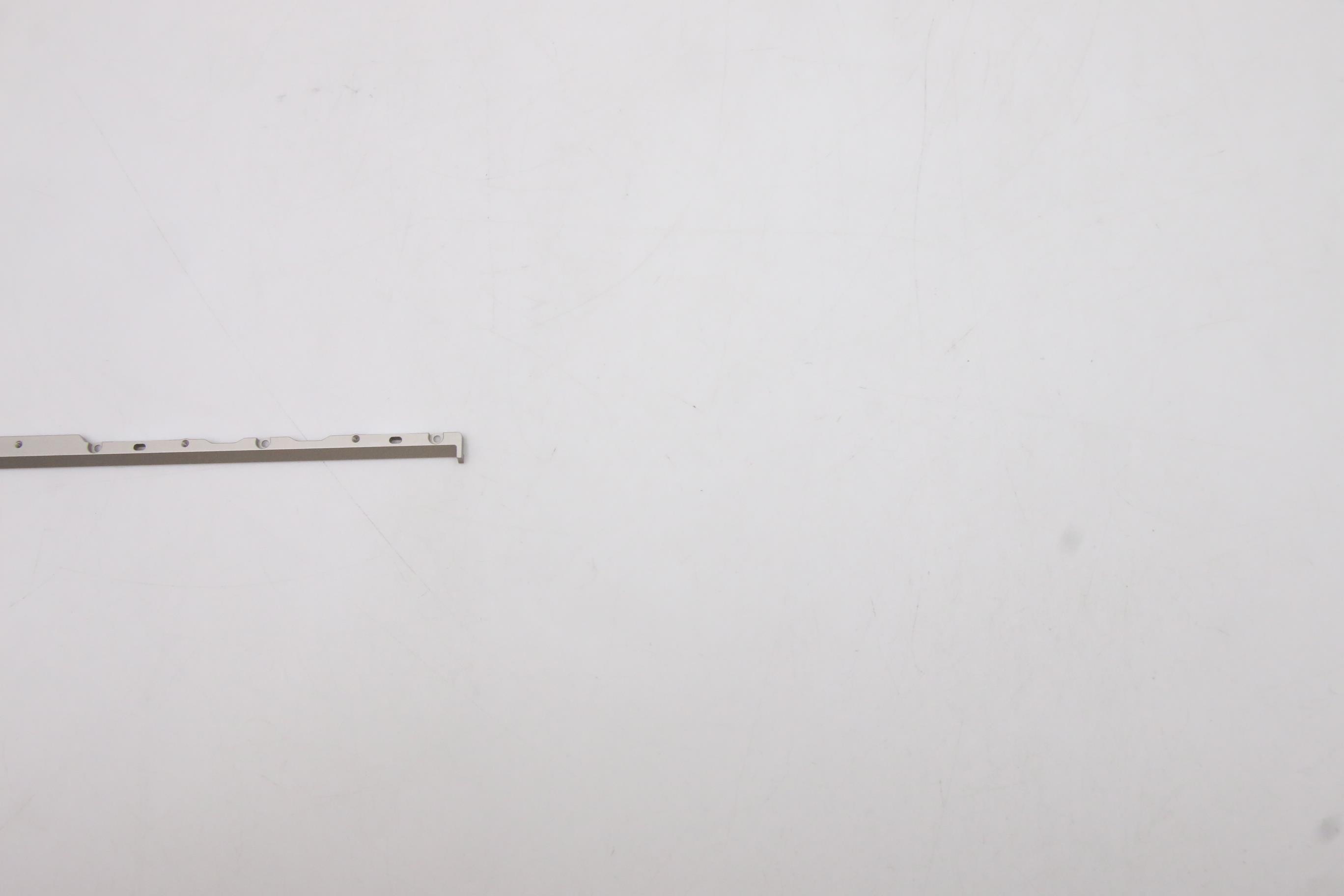 5B40S22013 - Original Lenovo Bracket L82BG B_COVER_BKT_MICA