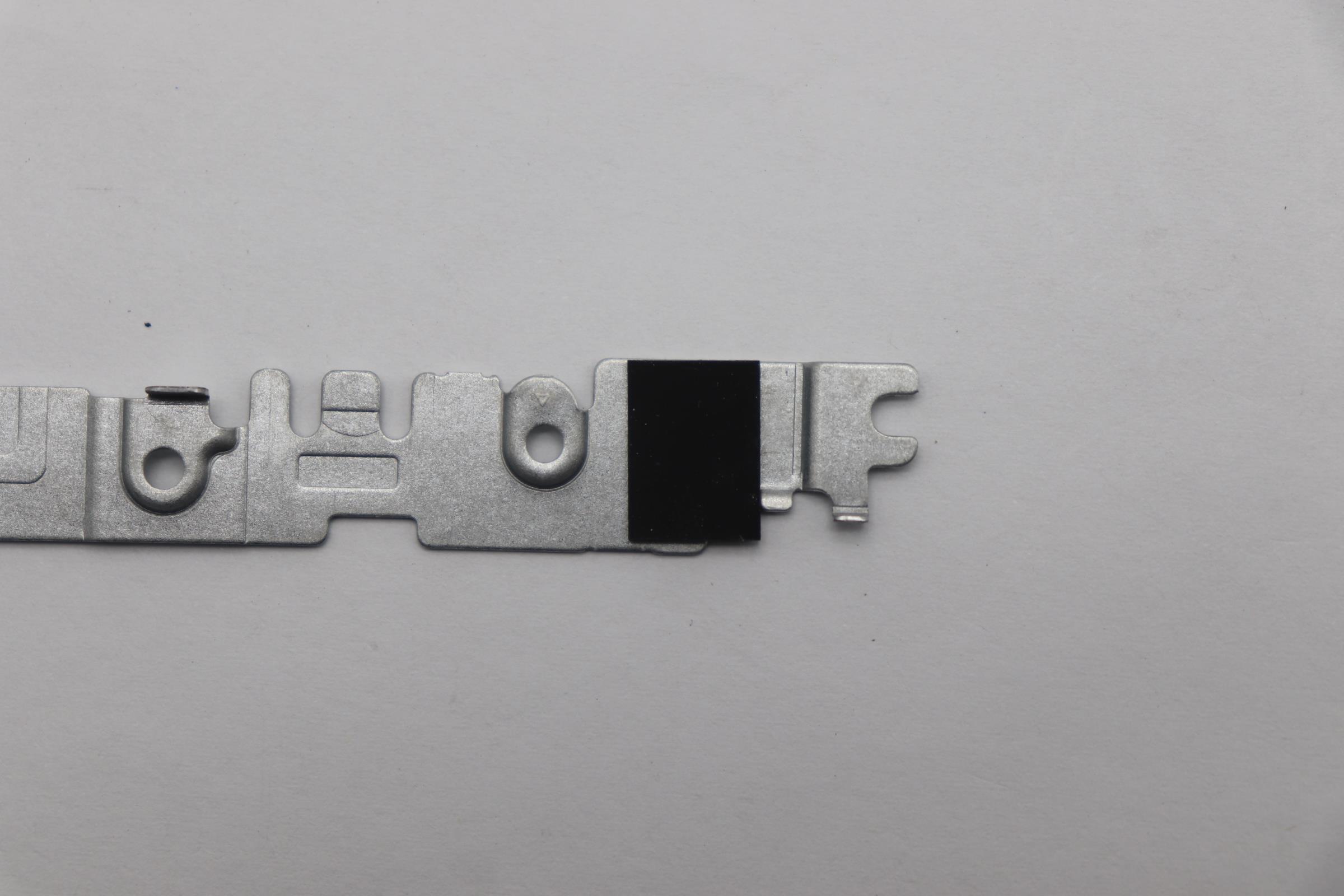 5B40Z68925 - Original Lenovo BRACKET FRU TYPE C BRACKET,MB Gen5
