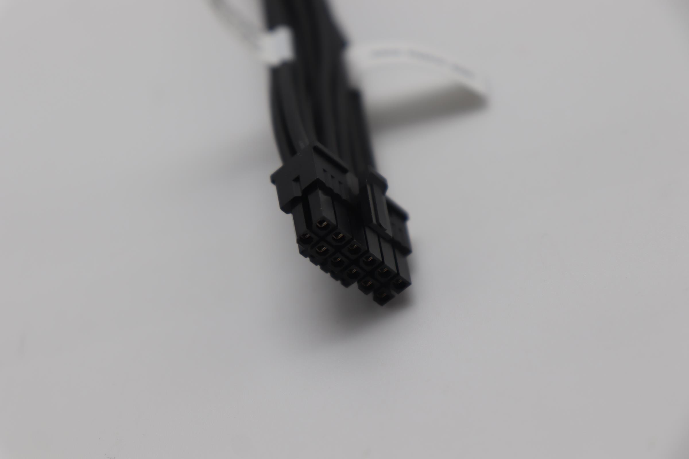 5C10U58819 - Original Lenovo CABLE Fru16p to  8p 250mm