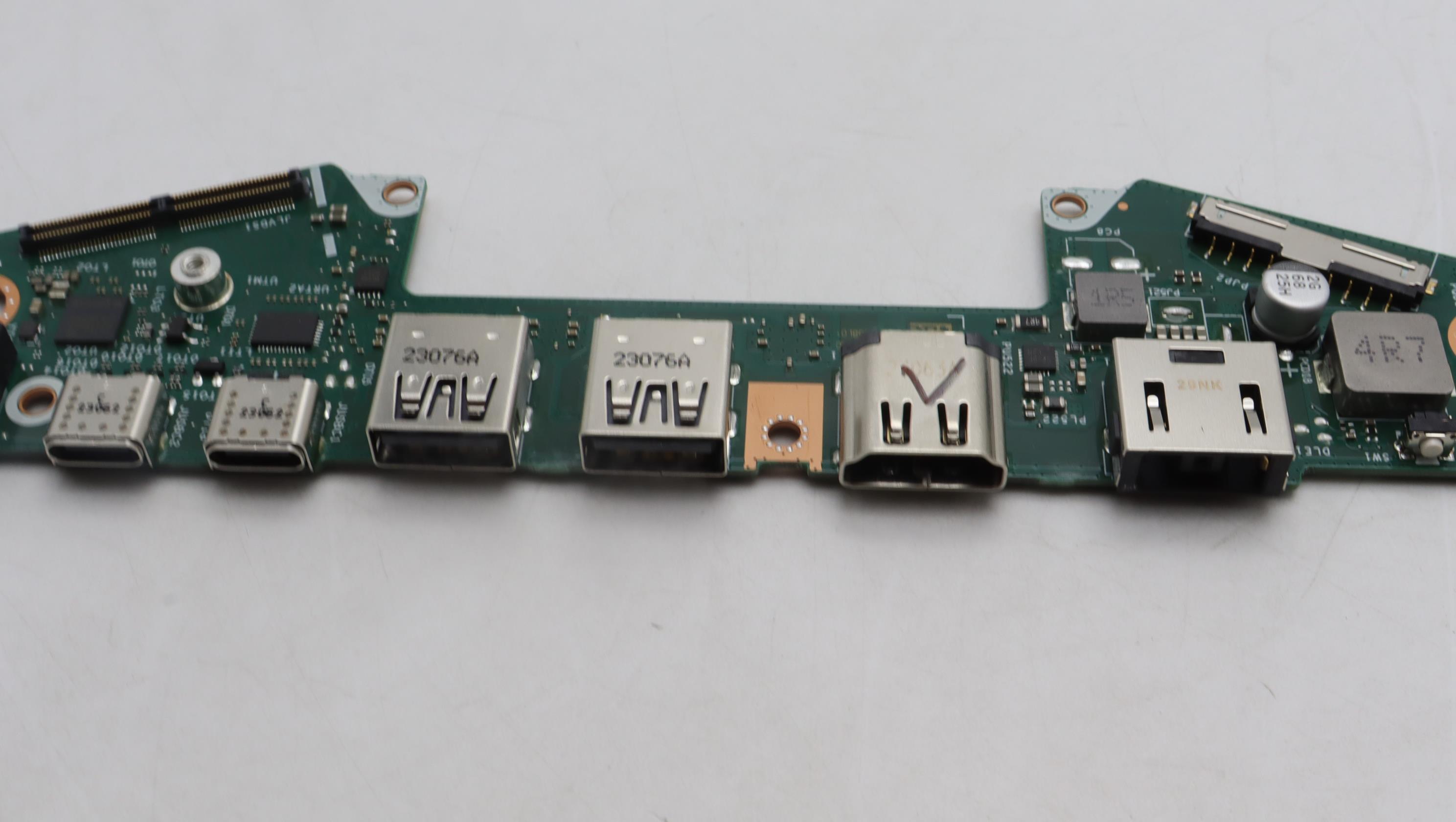 5C50Z66292 - Original Lenovo CARDPOP Yoga AIO 9 I/O board