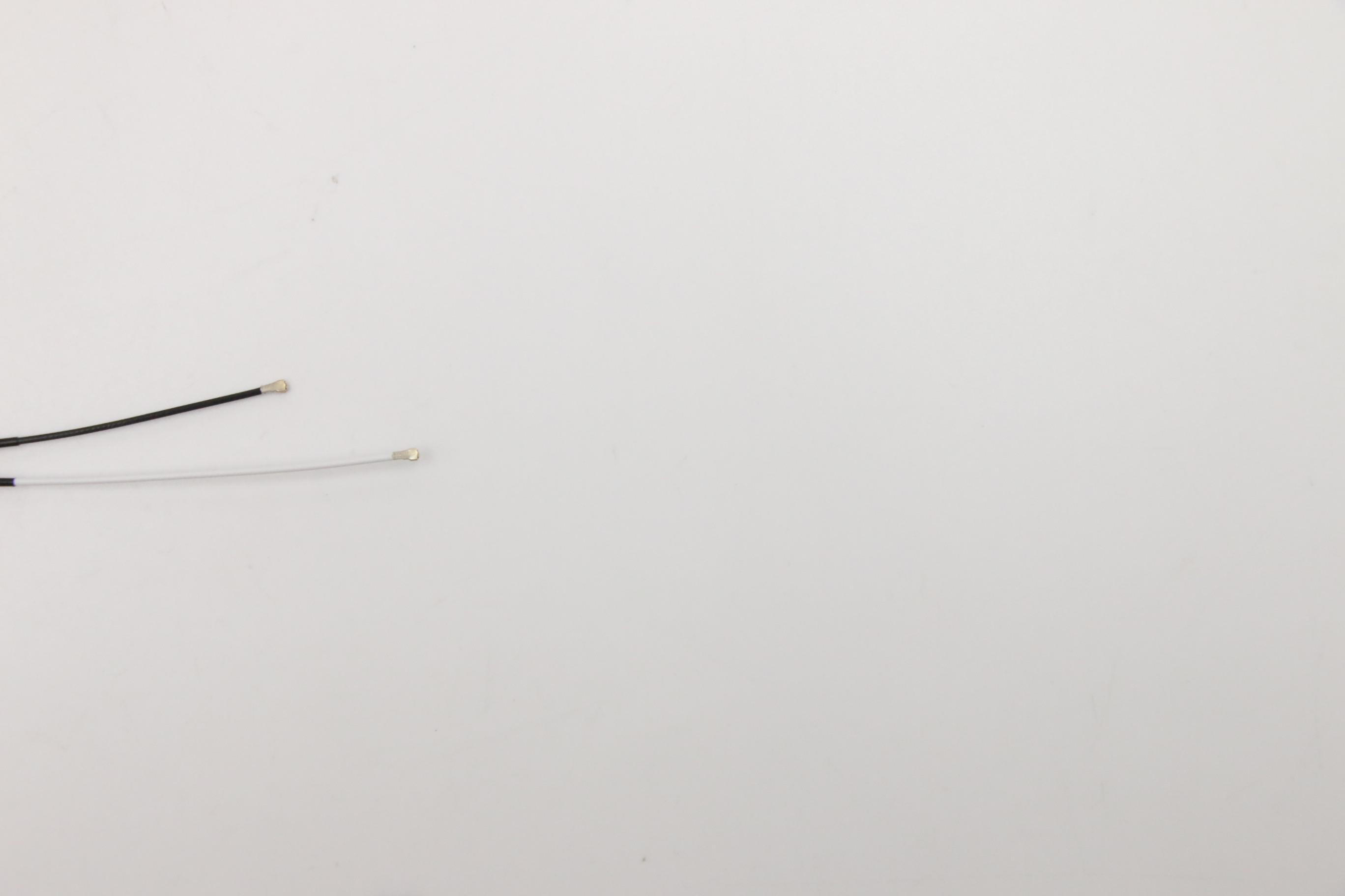 5CB0M36356 - Original Lenovo LCD Cover B 80U2 W/Antenna White