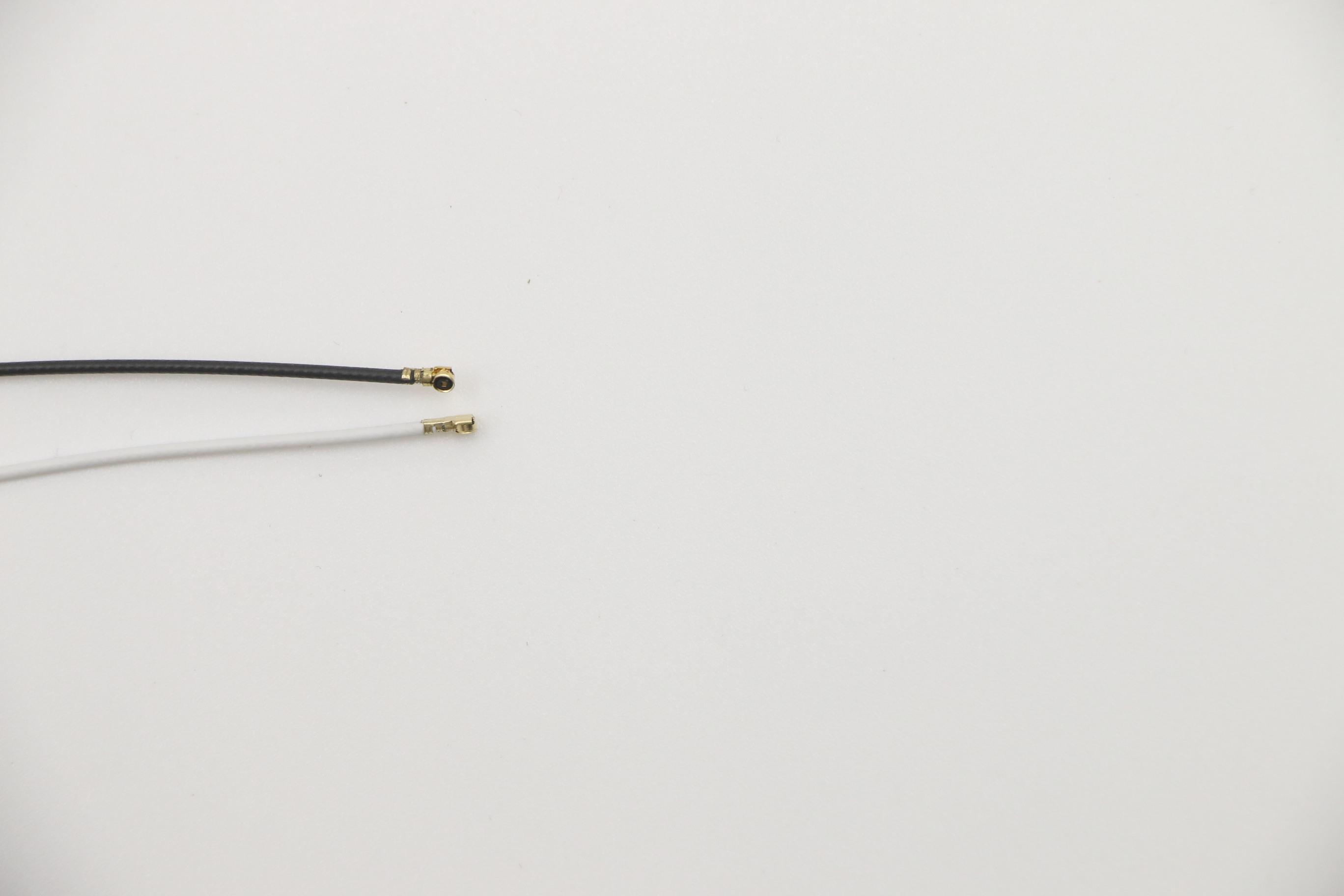 5CB0Q79549 - Original Lenovo LCD COVER C 81FT