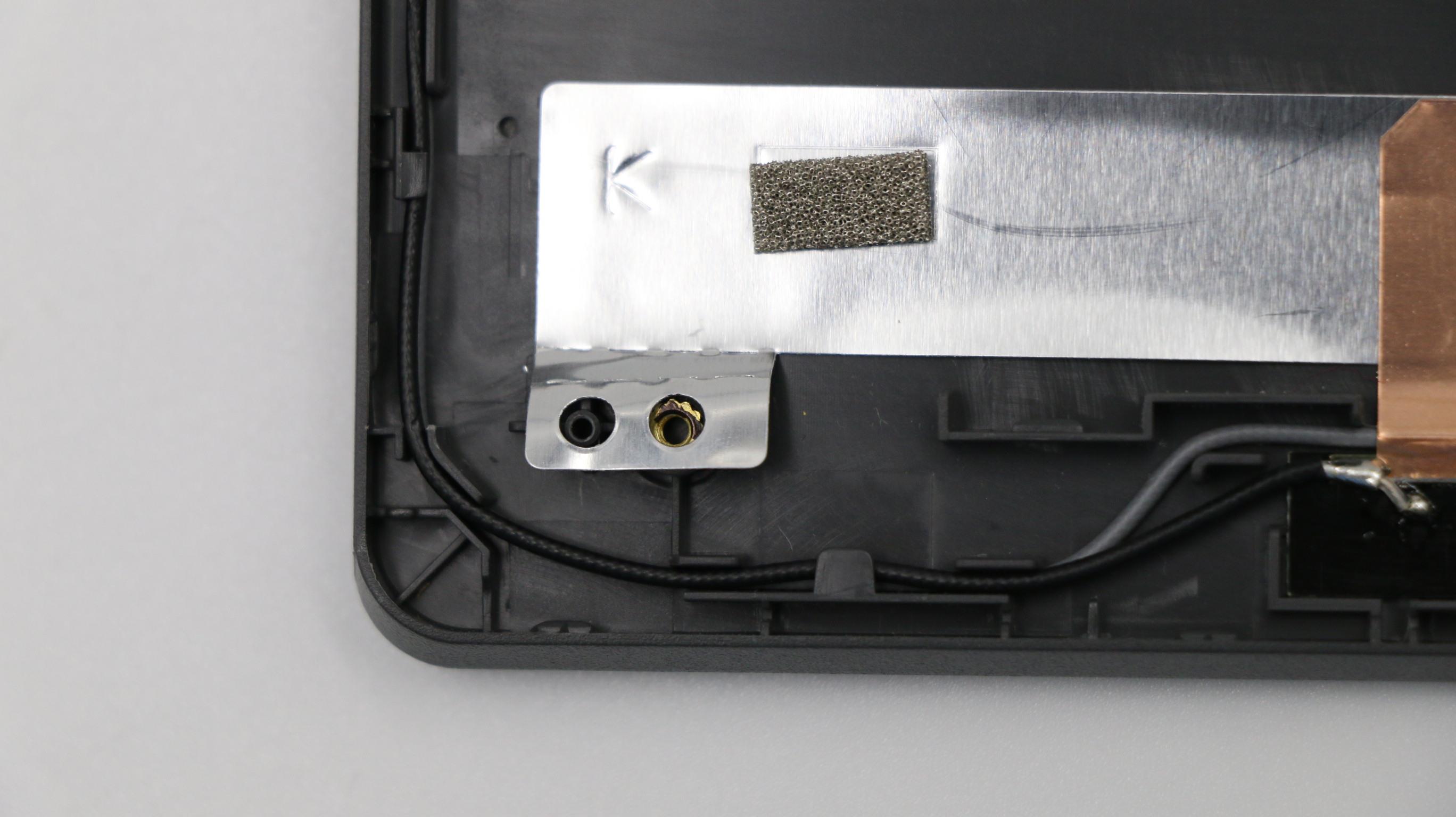 5CB0U42664 - Original Lenovo LCD Cover L 81K6 IG