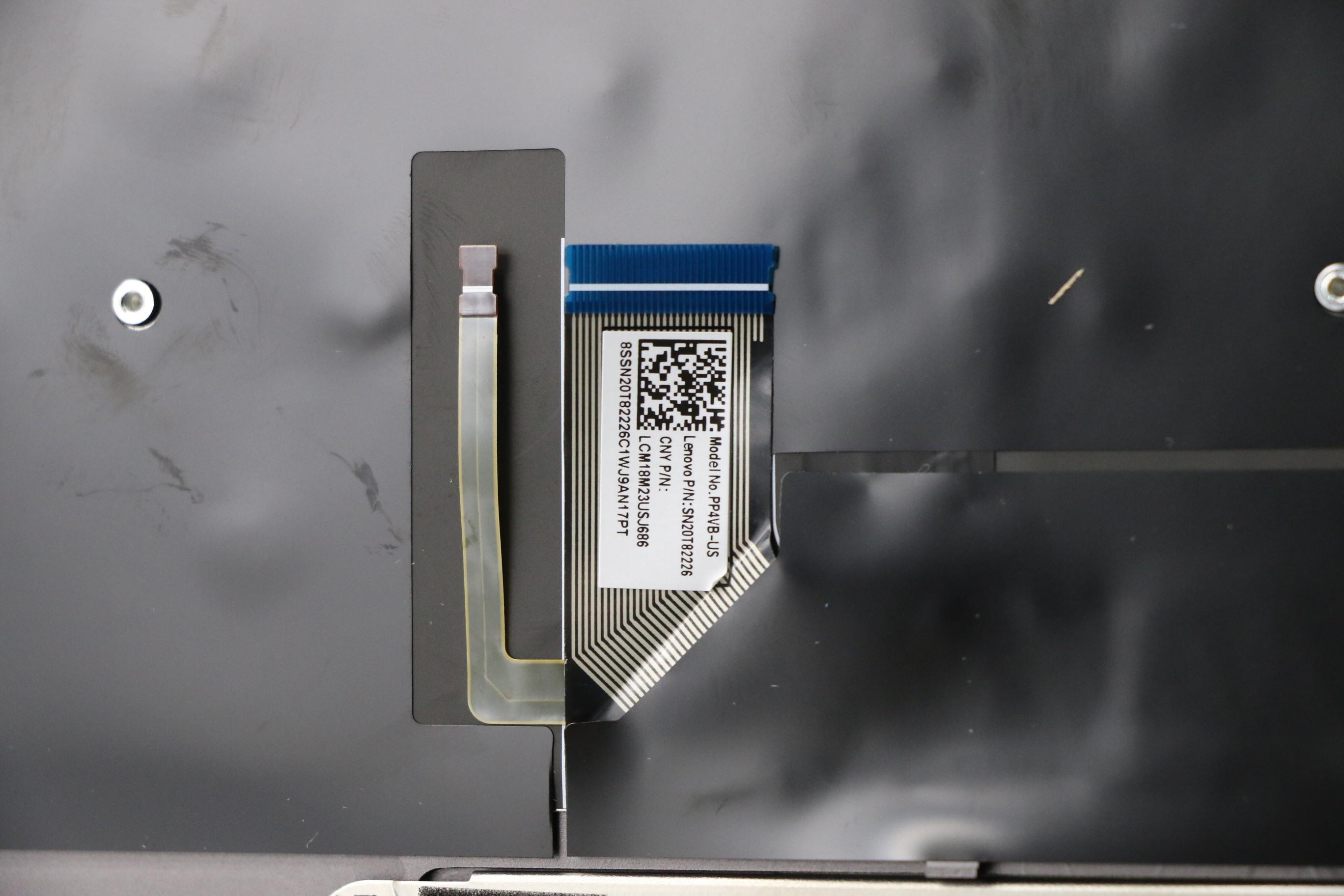 5CB0U44239 - Original Lenovo Upper Case ASM_US L 81Q9_IG