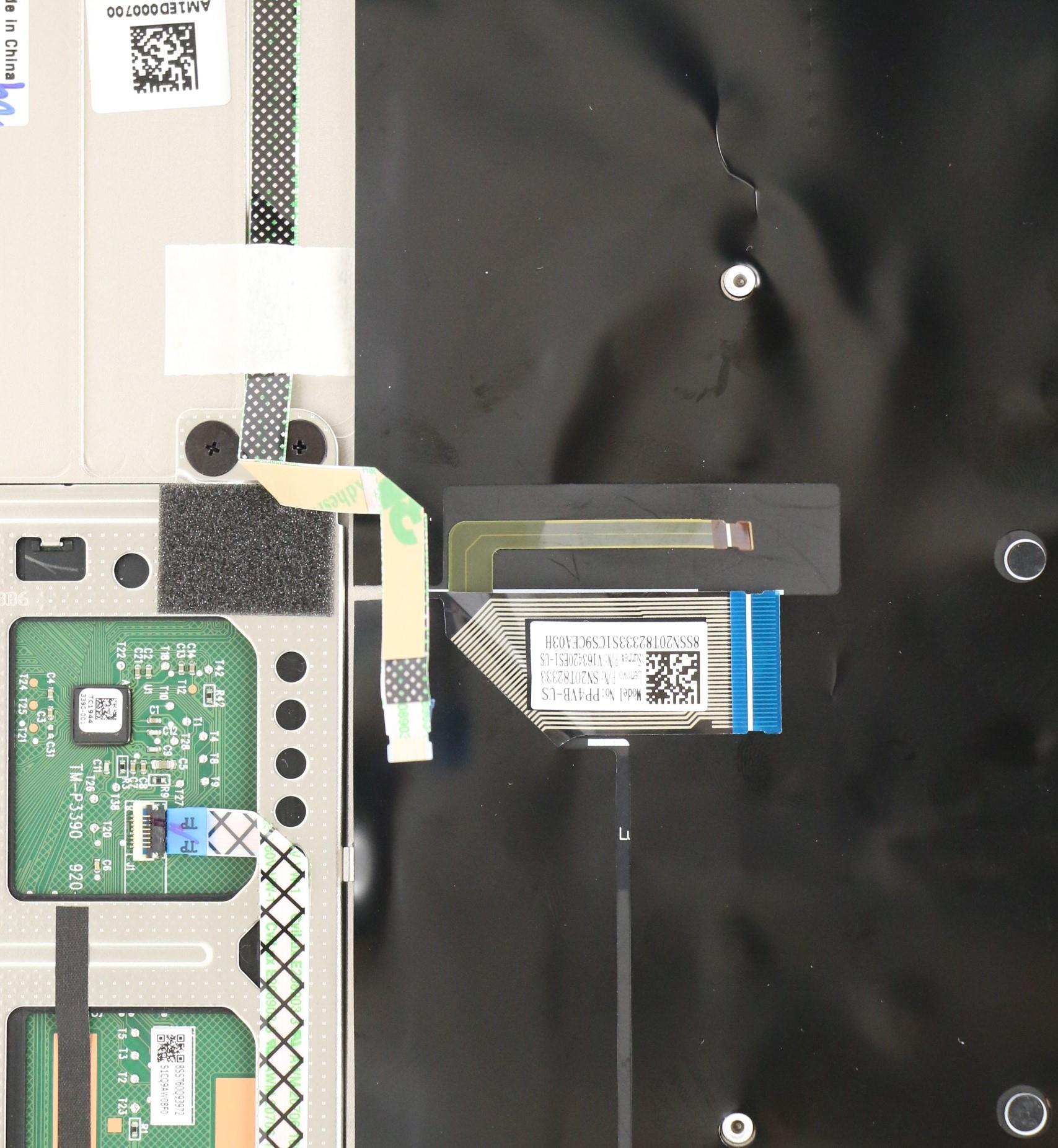5CB0U44271 - Original Lenovo Upper Case ASM_US L 81Q9_MC