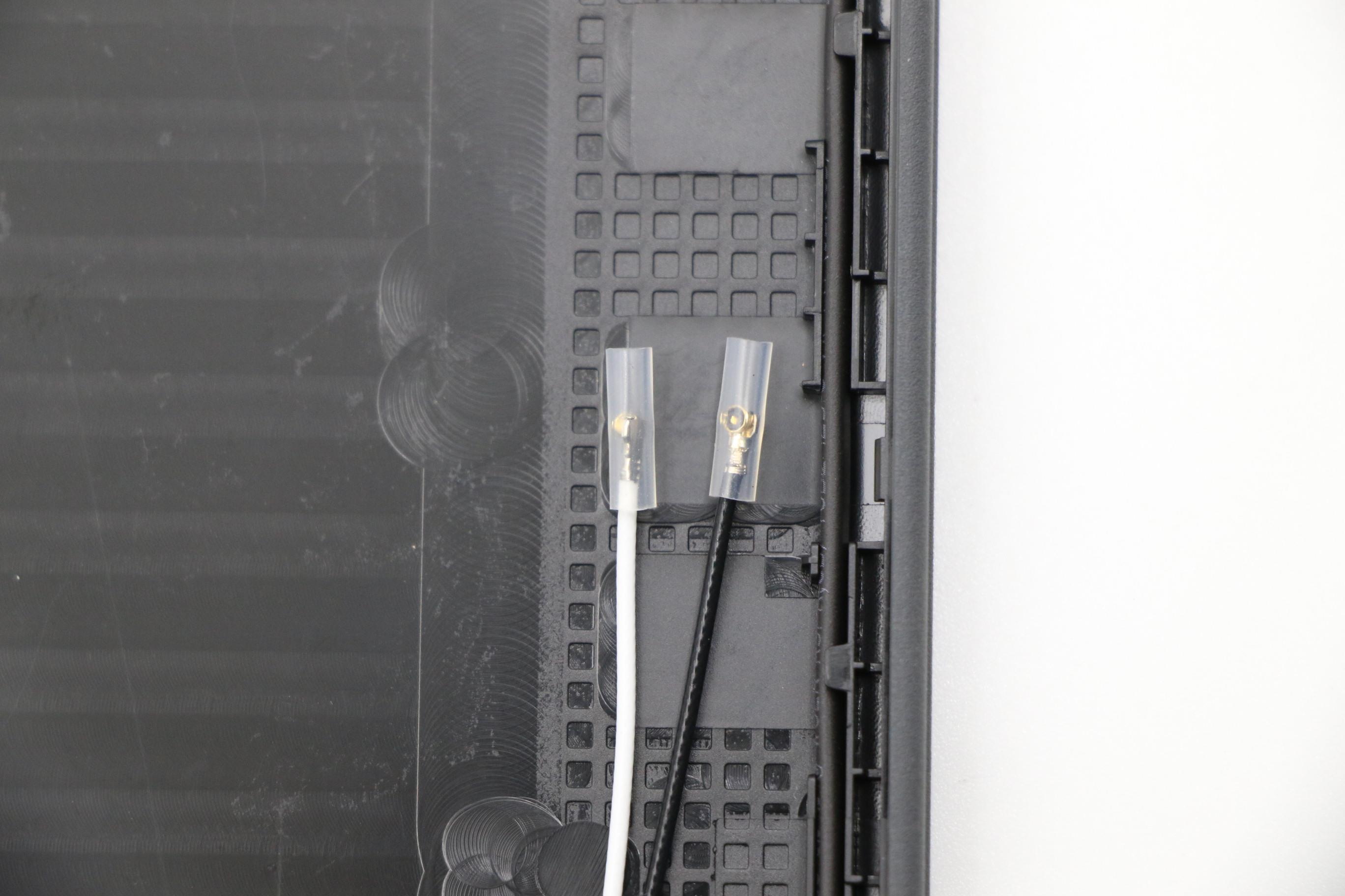 5CB0U63946 - Original Lenovo LCD-Cover B 81QB W/Antenna