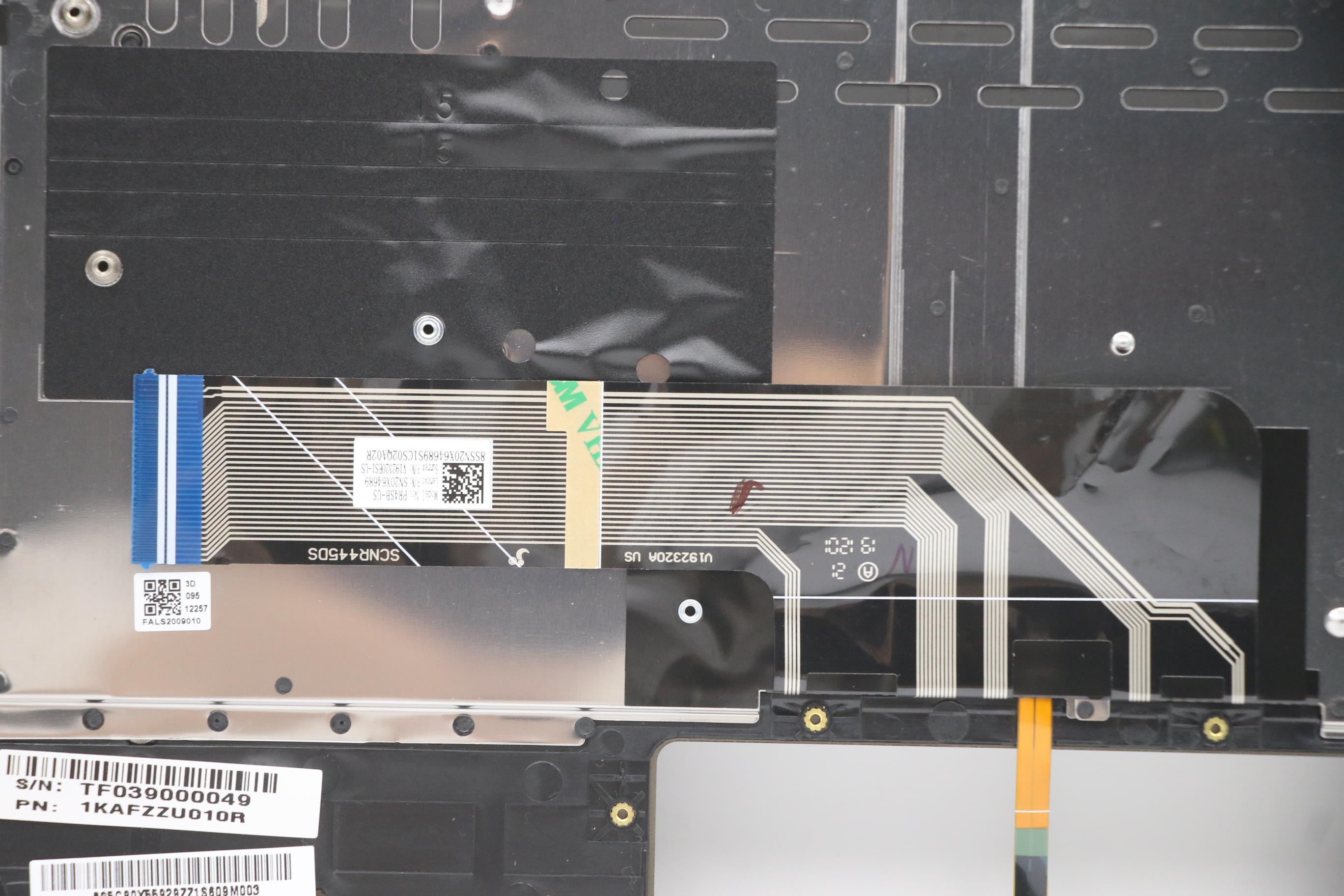 5CB0X55929 - Original Lenovo Upper Case ASM_US Q 82A1 DM