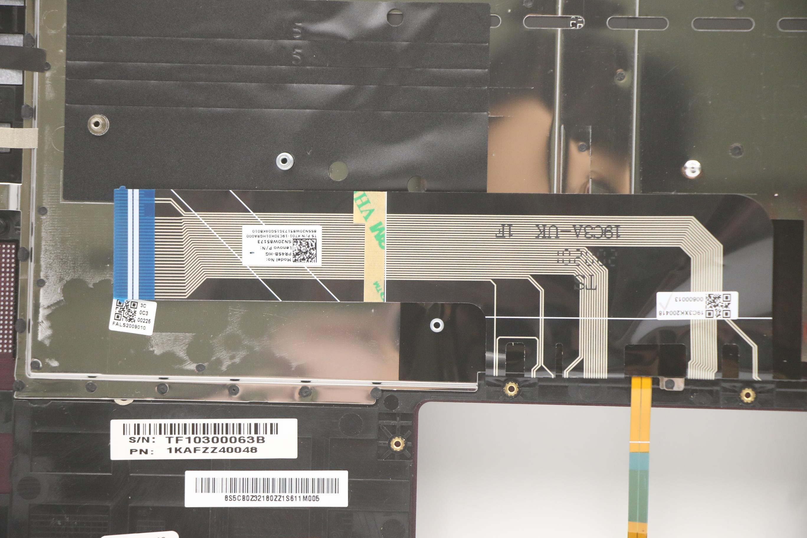 5CB0X57626 - Original Lenovo Upper Case ASM_US L81WB FPCRDDIS