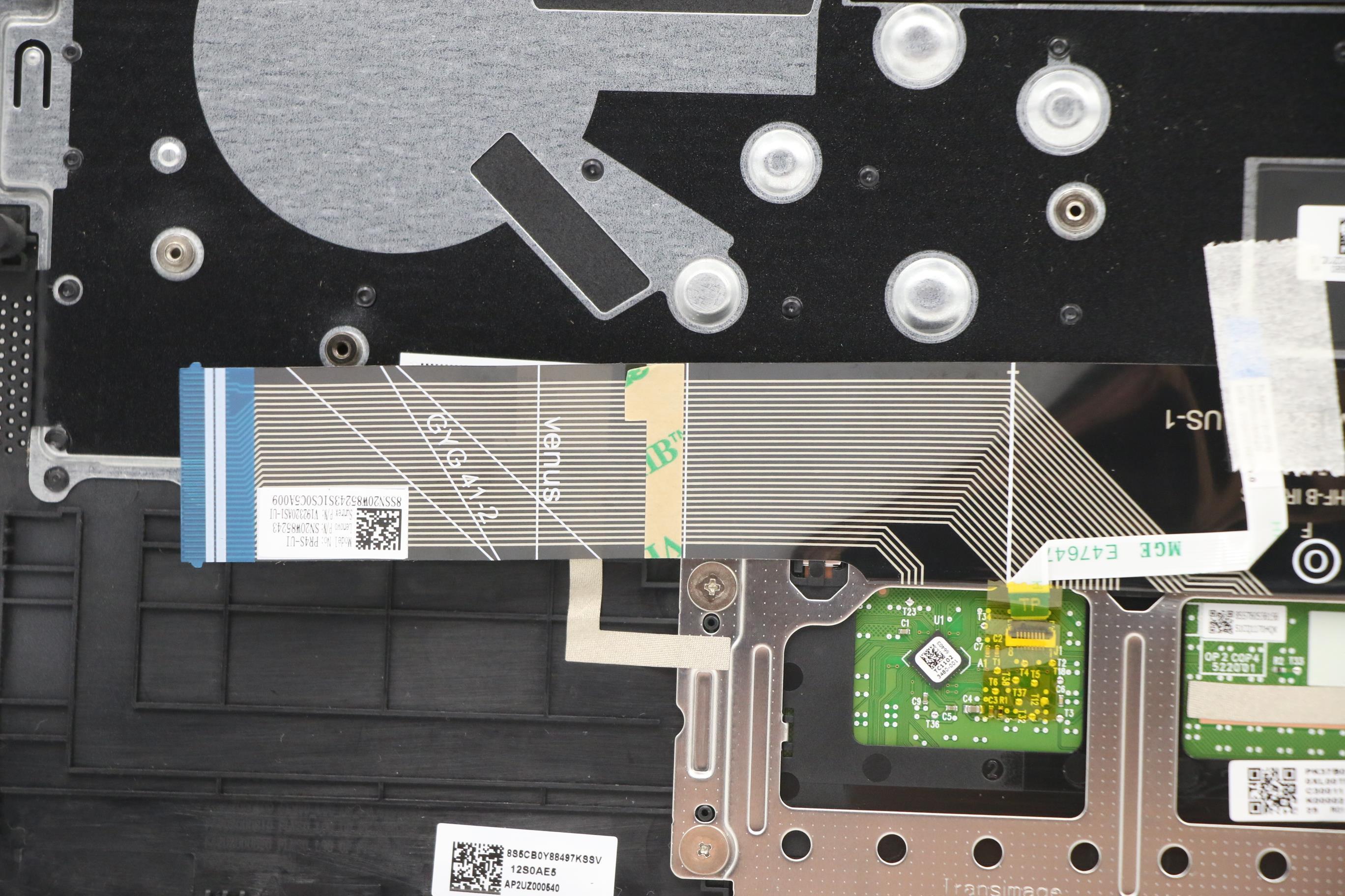 5CB0Y88657 - Original Lenovo Upper C81YH PL_BLK NFP NBLKB_USI