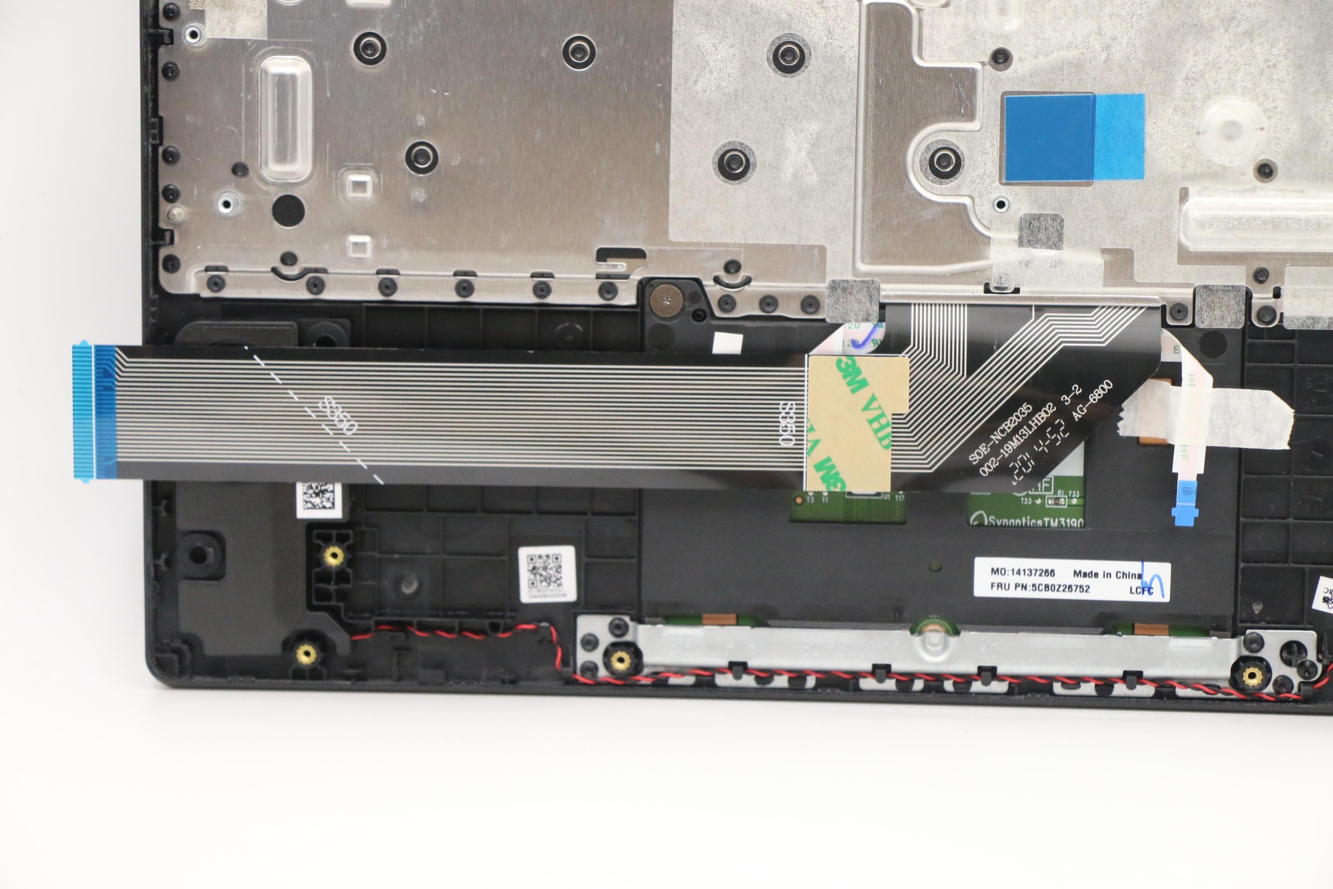 5CB0Z26752 - Original Lenovo Upper Case ASM US INTE L 82BA OB