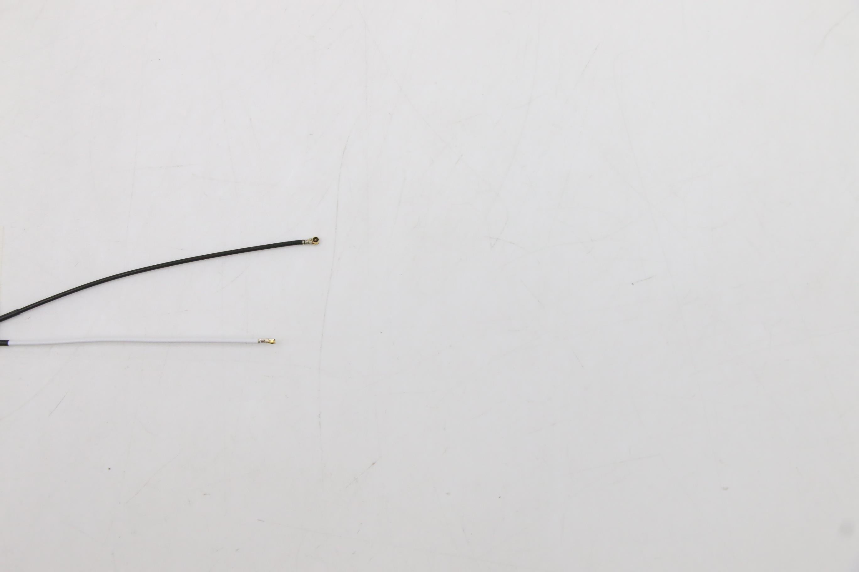 5CB0Z27825 - Original Lenovo LCD Cover B 82C1 AB w/Antenna