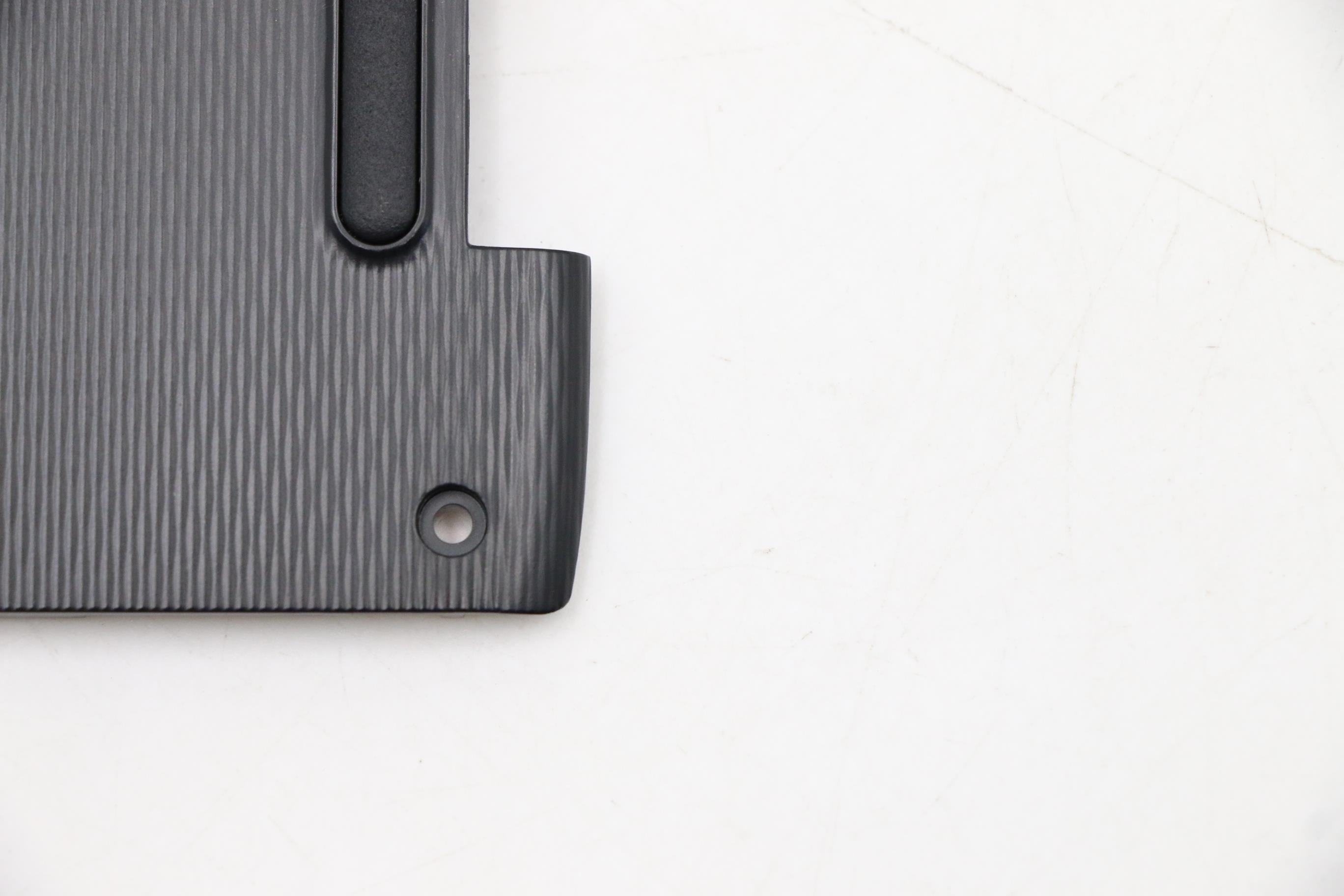 5CB1B02731 - Original Lenovo Lower Case B 82GK