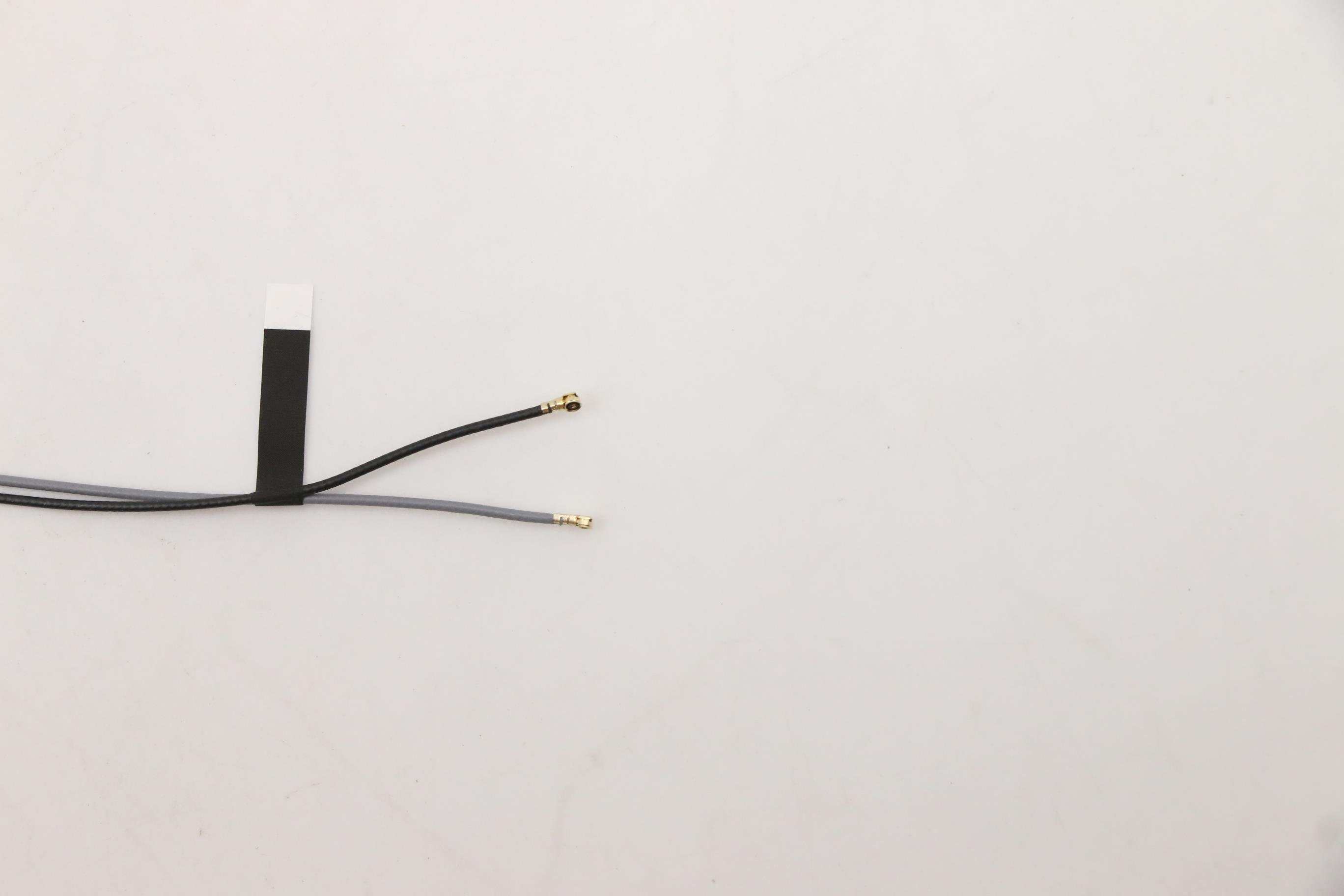 5CB1B96518 - Original Lenovo LCD Cover L 82H9 AB