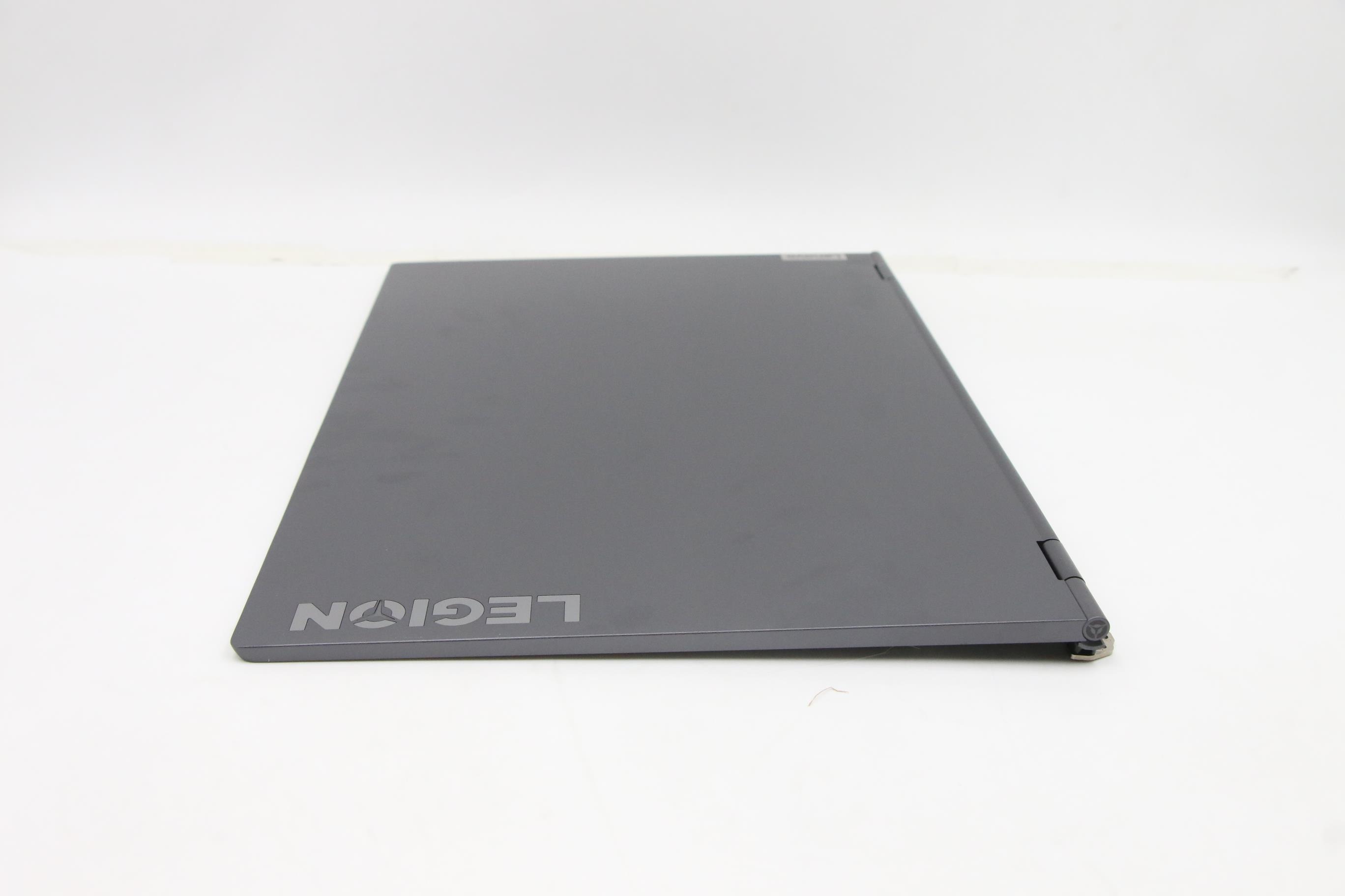 5CB1C17300 - Original Lenovo LCD Cover L 82M0