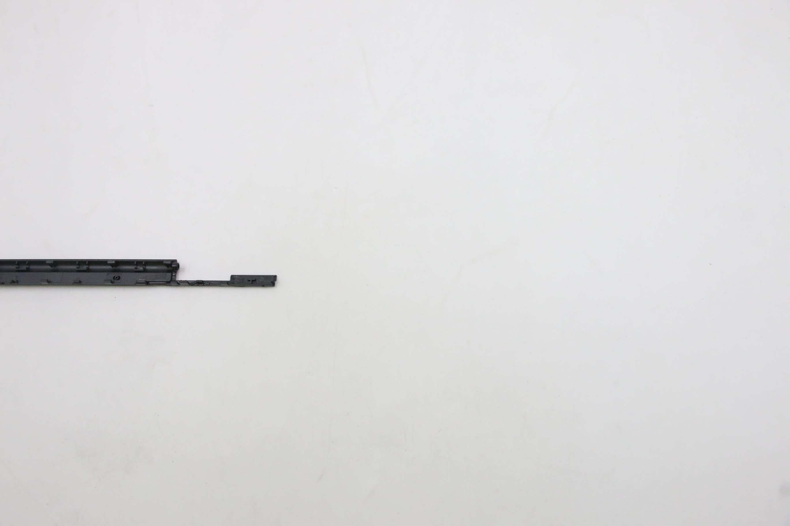 5CB1C17303 - Original Lenovo Hinge Cover L82M0