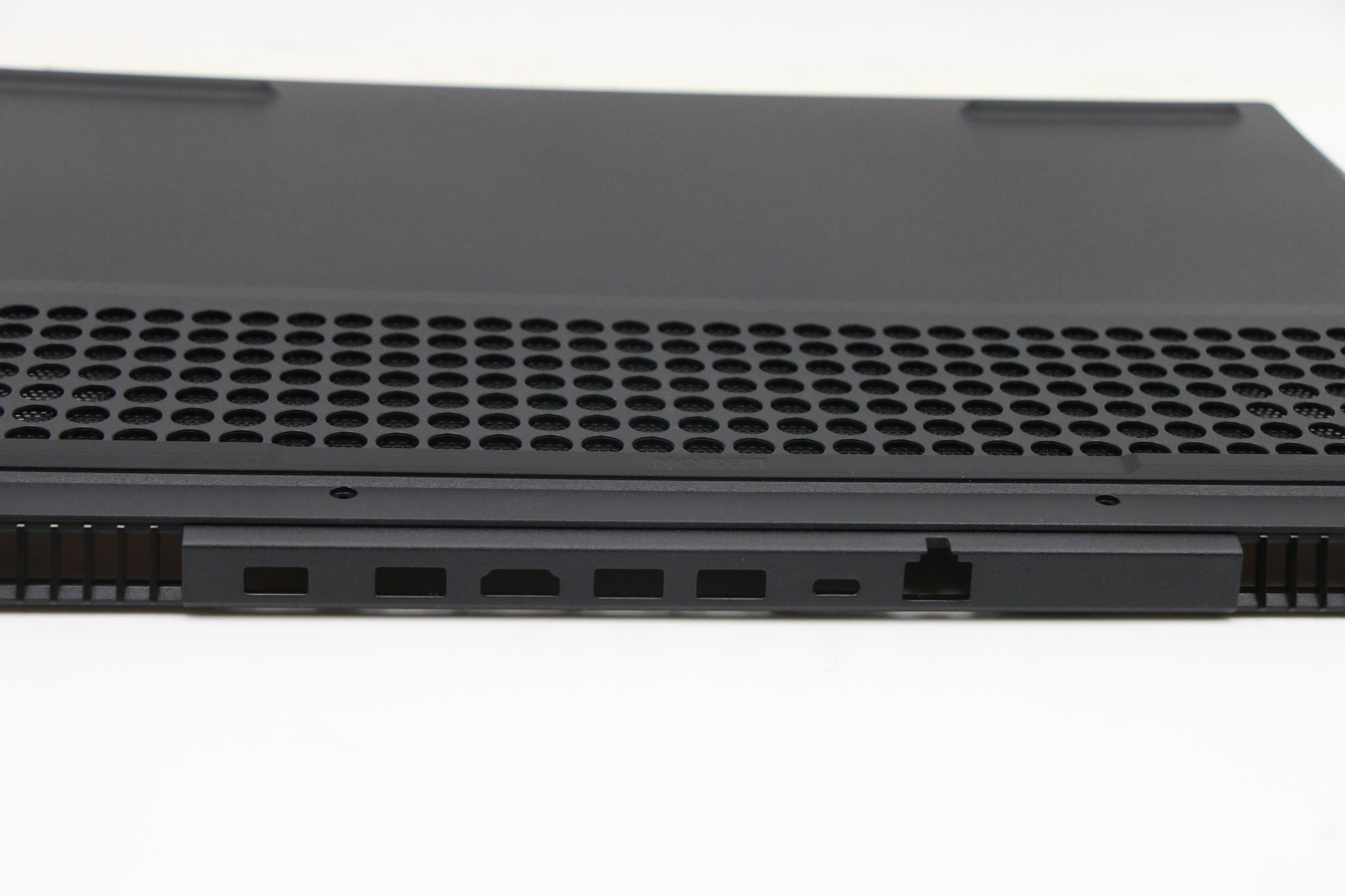 5CB1D01904 - Original Lenovo Lower Case L 82K0 W/HDD