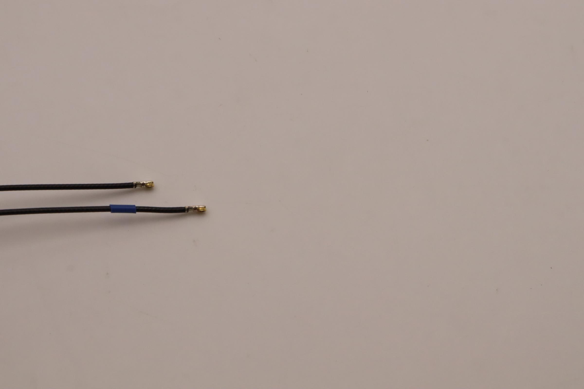 5CB1H24685 - Original Lenovo COVER LCD Cover W 21AT W/ANT SG