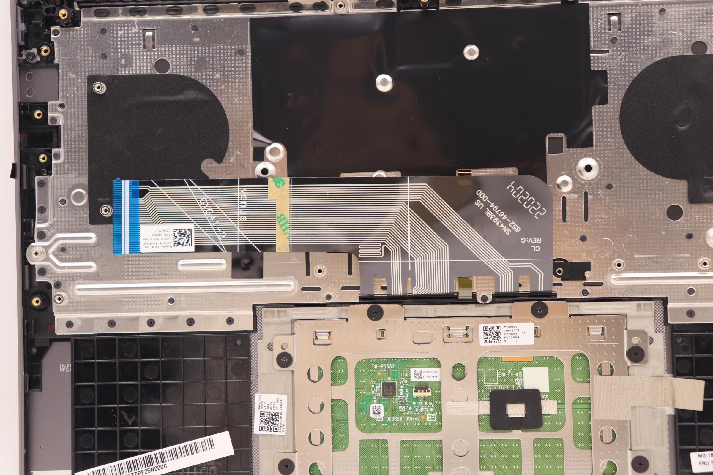 5CB1H70837 - Original Lenovo Keyboard with Upper Cover (Palmrest), English, 82SV, SG