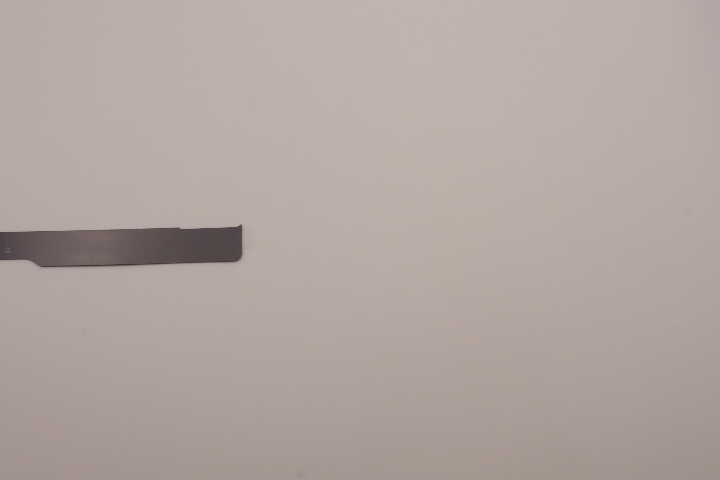 5CB1J30415 - Original Lenovo COVER Strip Cover L 82UH