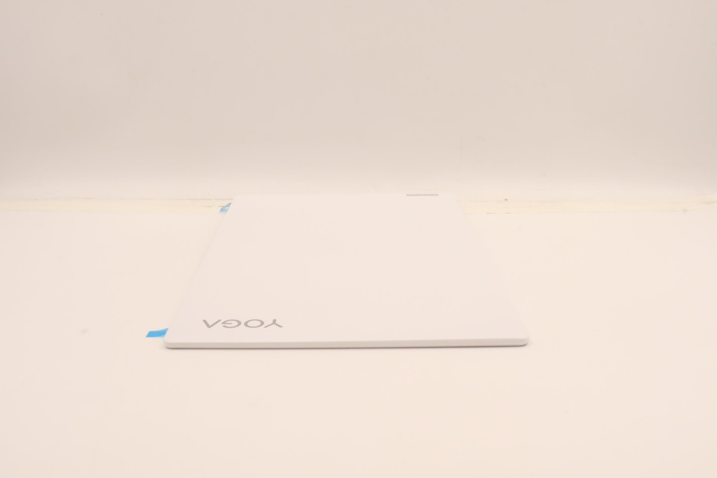 5CB1J30915 - Original Lenovo COVER LCD Cover L82U9 MNWH