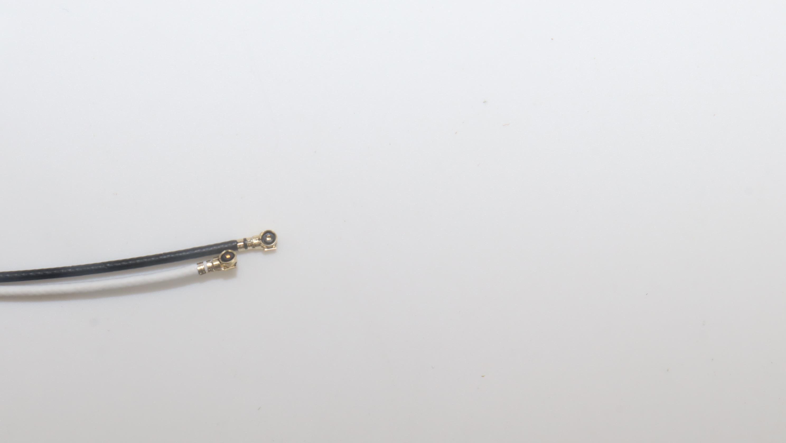 5CB1L10788 - Original Lenovo COVER LCD Cover W/Ant C82XD T24IR AL AB